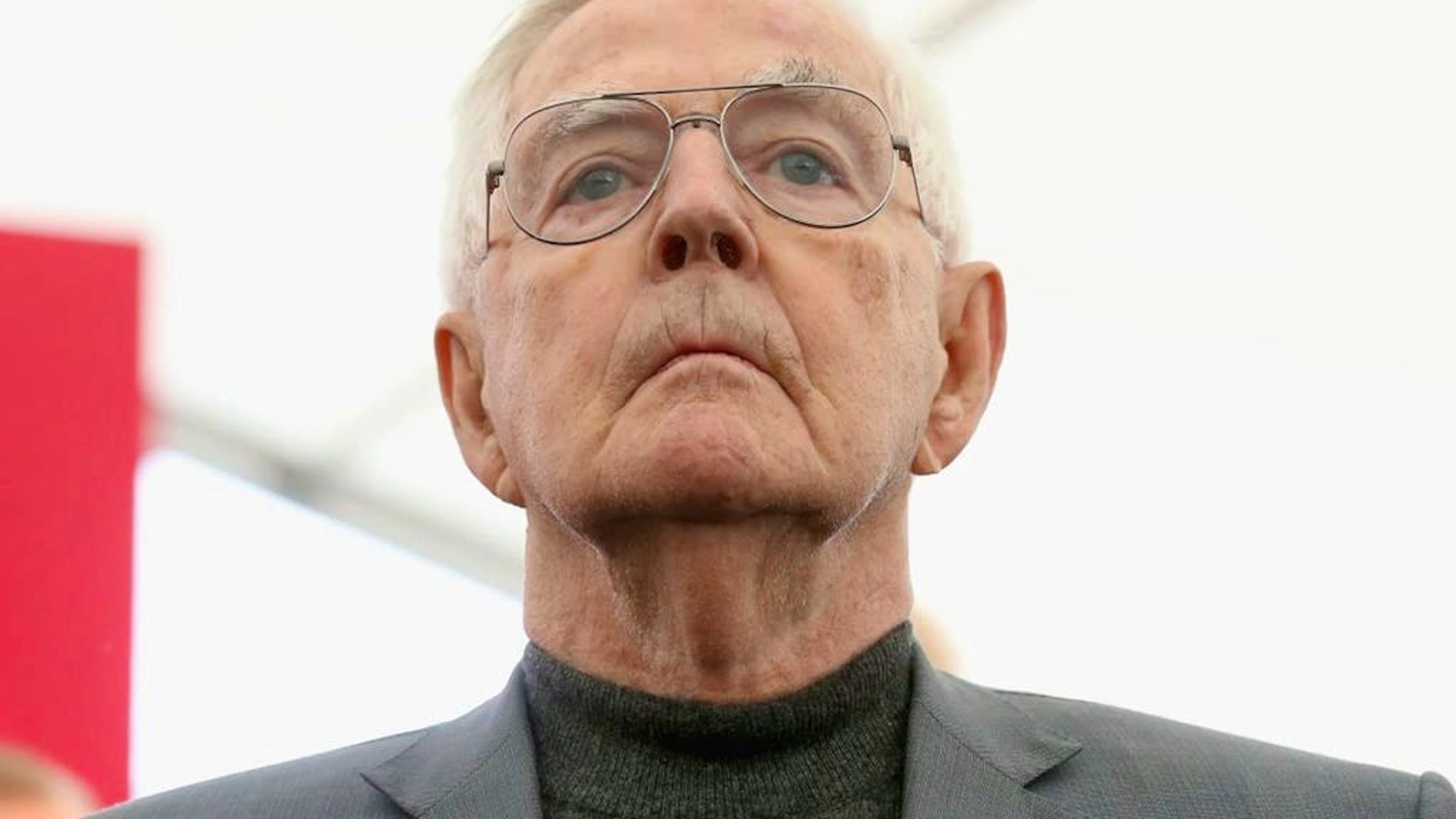 En tant qu'architecte, Albert Speer Junior (1934-2017) a marché sur les traces de son père professionnellement parlant, un père qui, en tant qu'organisateur de l'armement nazi, avait été condamné à 20 ans de prison par le tribunal de Nuremberg.