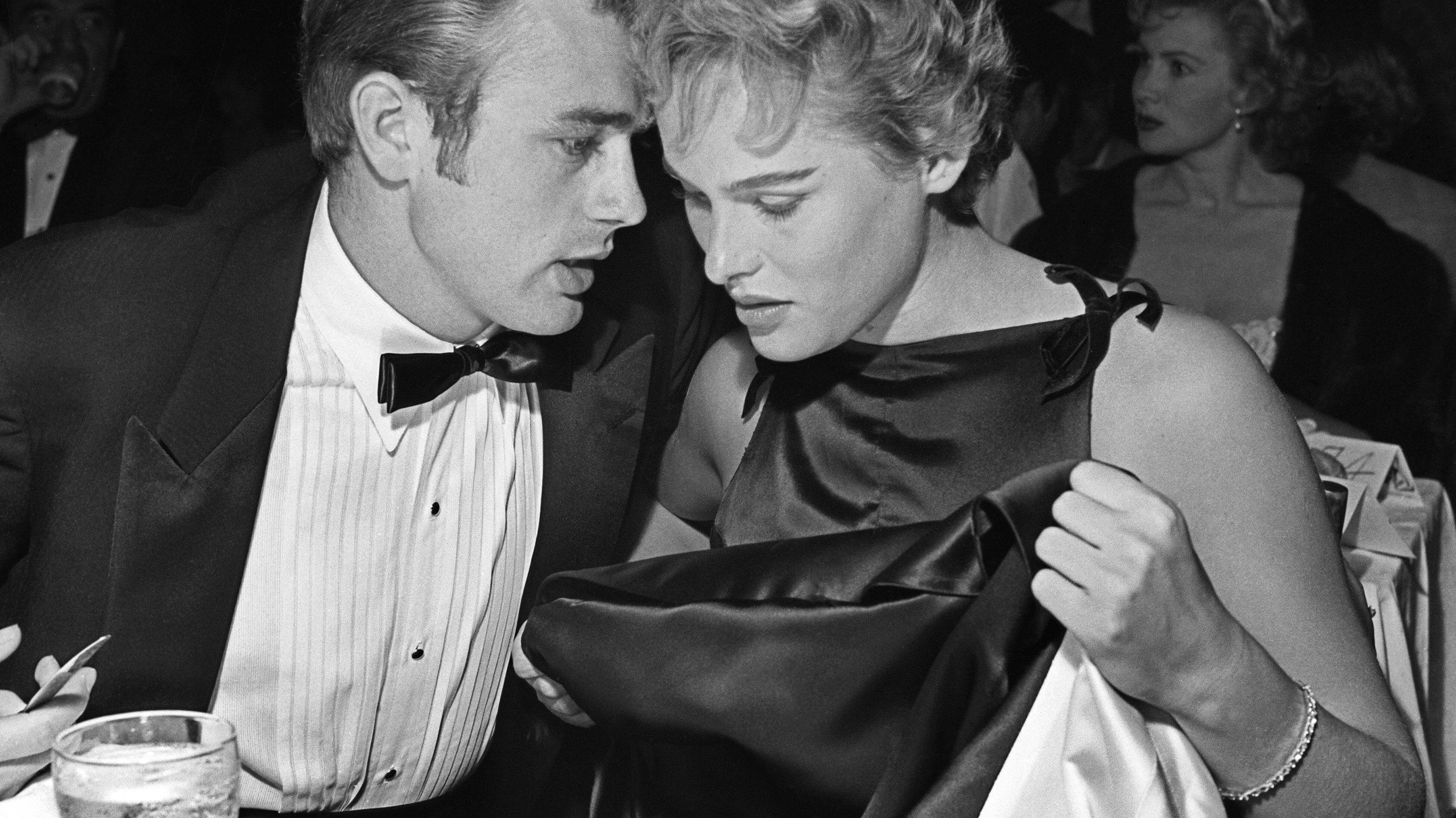 James Dean und Ursula Andress am 29. August 1955 im Ciro's, jenem bekannten Nachtklub in Los Angeles – einen Monat später war Dean tot.