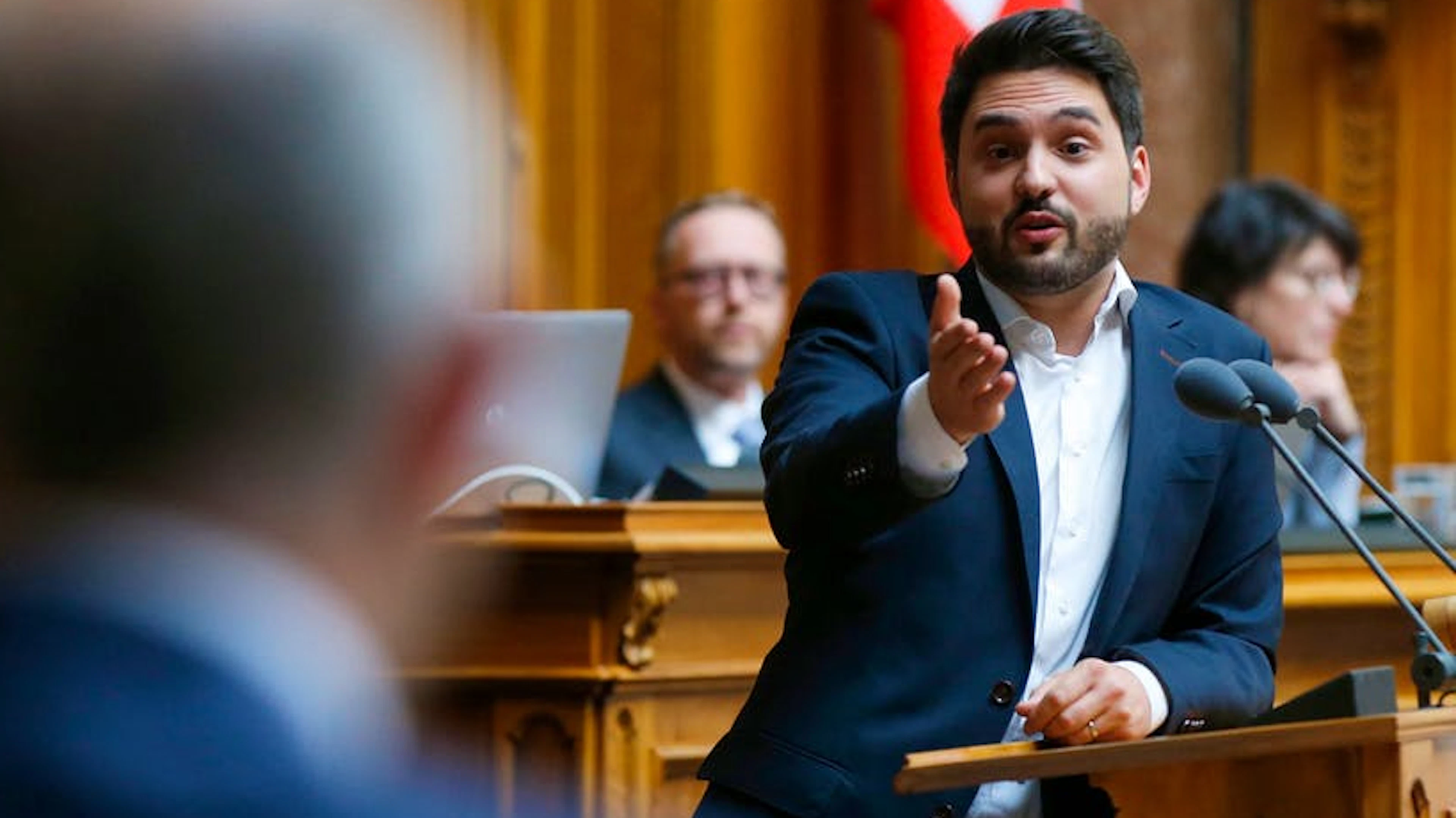 Cédric Wermuth über Kinder: «Ich finde, wir sollten unseren Kindern keine heile Welt vorspielen. Ich möchte, dass meine Kinder ein Bewusstsein dafür bekommen, dass sie ein privilegiertes Leben haben.»