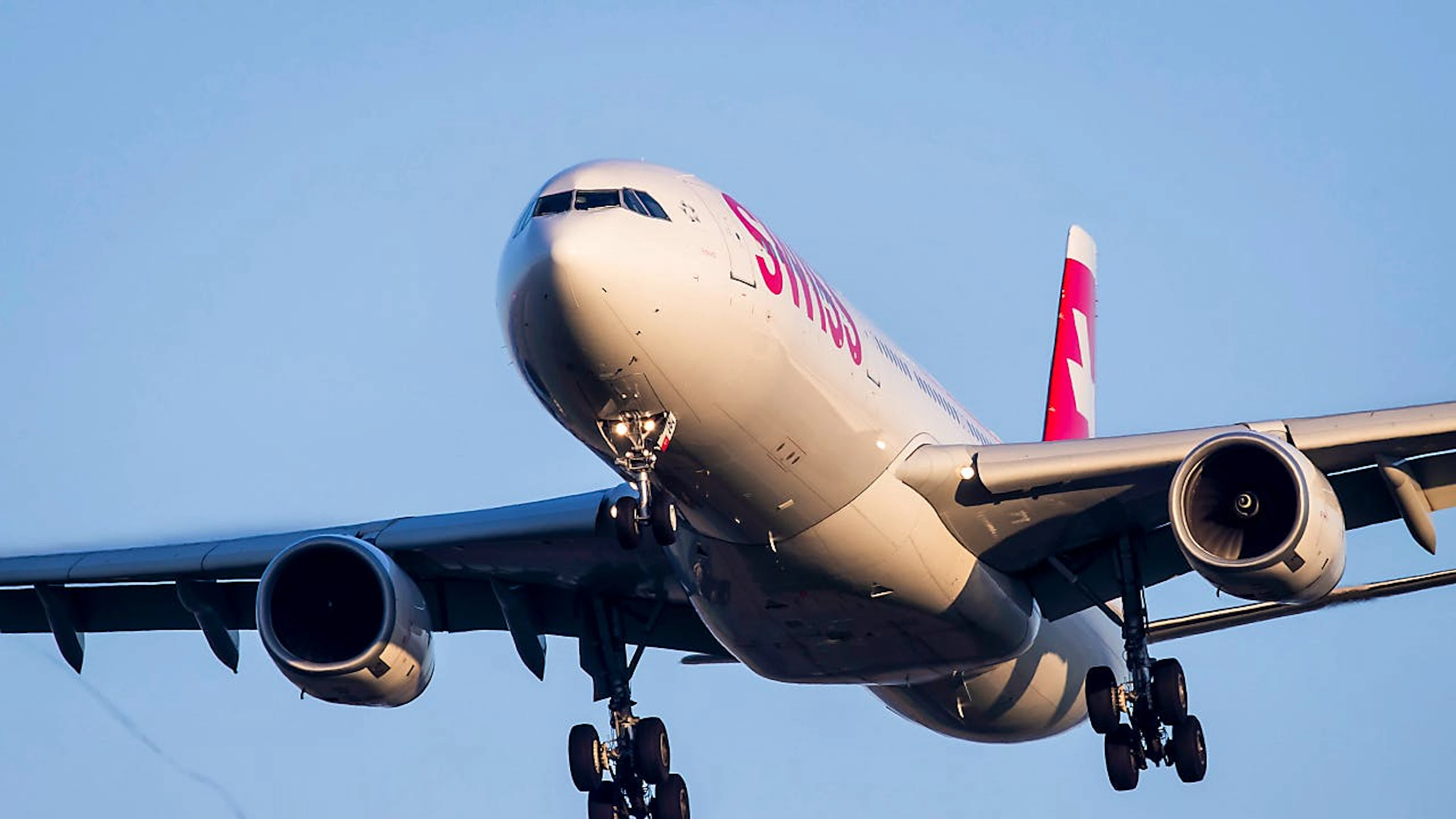 Ein Airbus A330 musste über zwei Stunden über dem Arabischen Meer kreisen. (Archivbild)