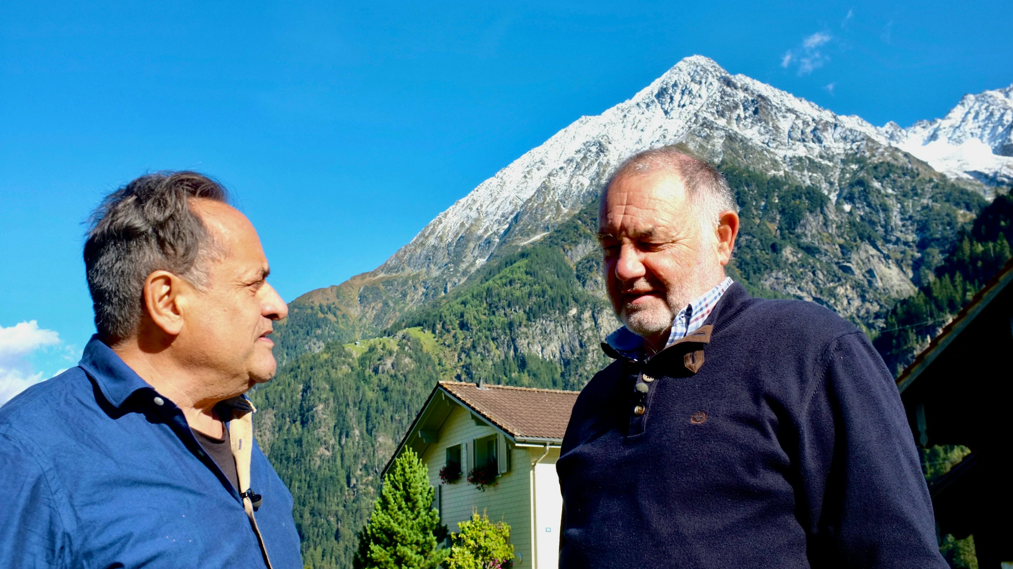 Aktivist Fredy Meier (links) trifft den Polizeispitzel Willy Schaffner: «Willy und ich treten uns im Film als ehemalige Feinde gegenüber – aber das ist schon lange Vergangenheit.»