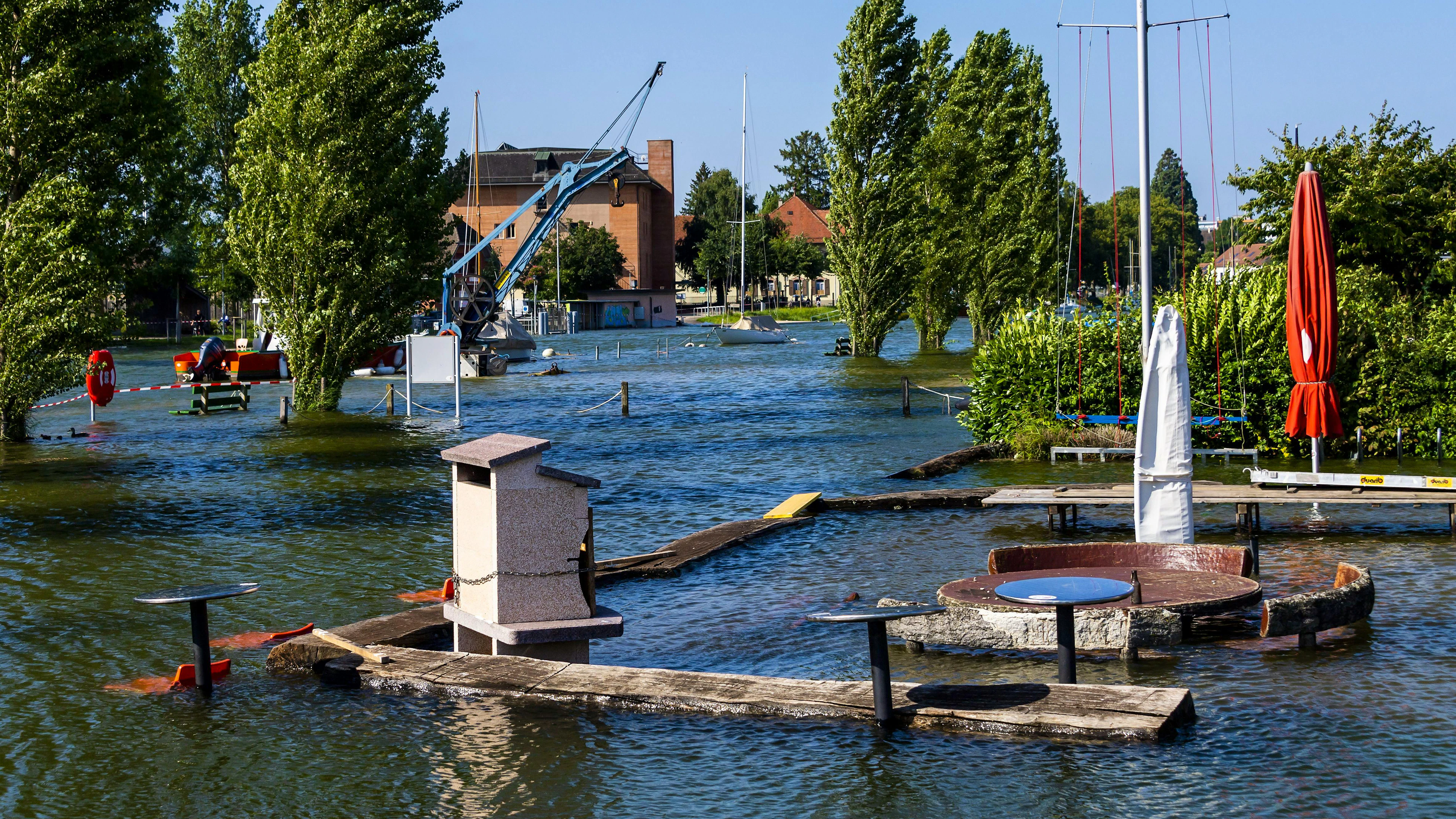 Die Lage am Neuenburgersee ist nach wie vor angespannt.