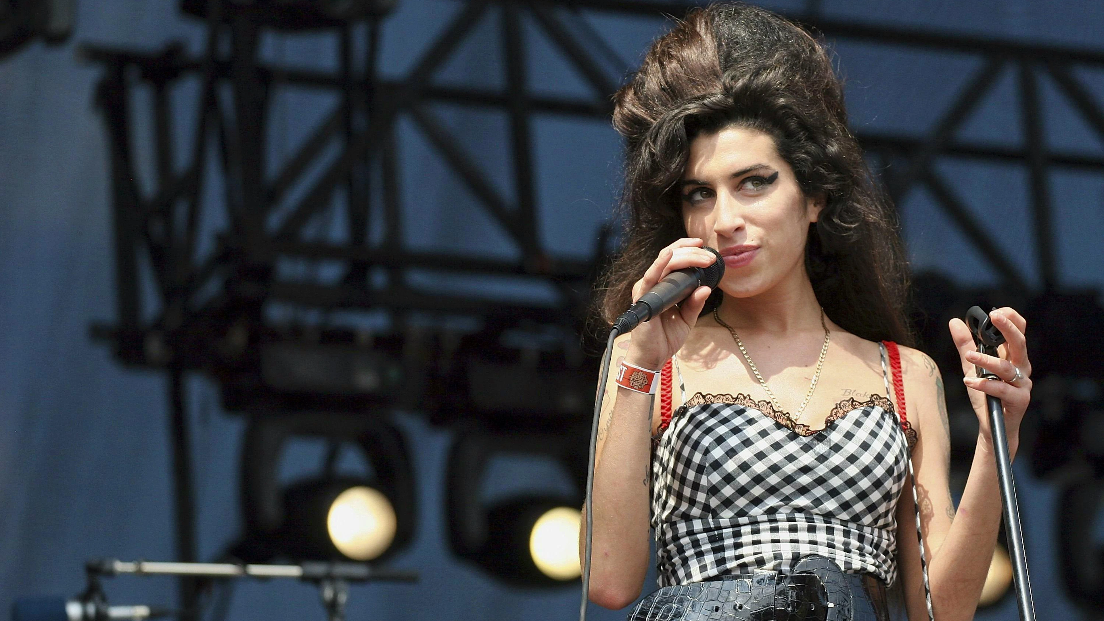 Furios die Stimme, furios die Frisur und furios auch die Emotionen: Amy Winehouse.