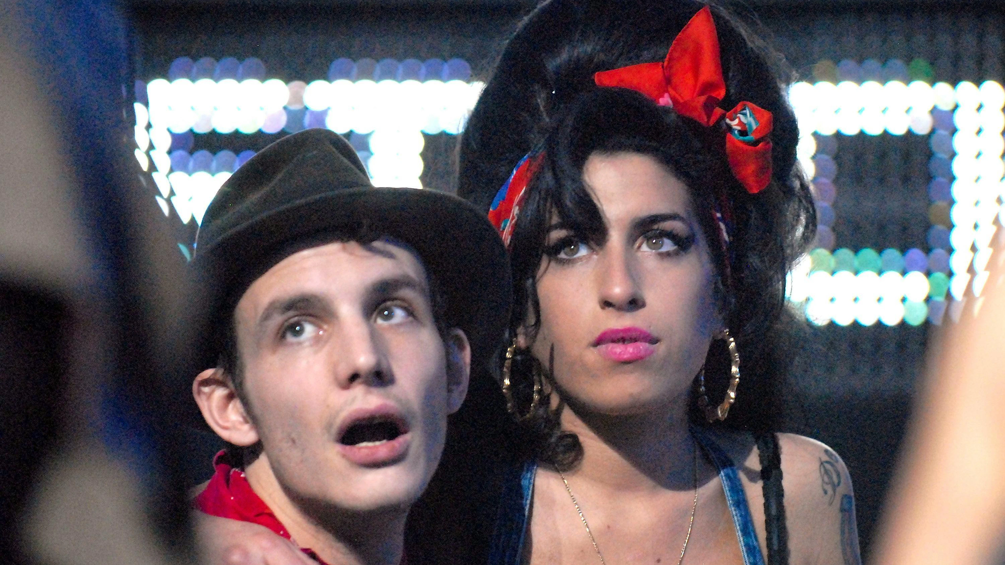 Immer wieder kam Amy Winehouse während des Interviews auf die Liebe ihres Lebens zu sprechen, diesen Blake Fielder-Civil (Bild), den sie später tatsächlich heiraten sollte.