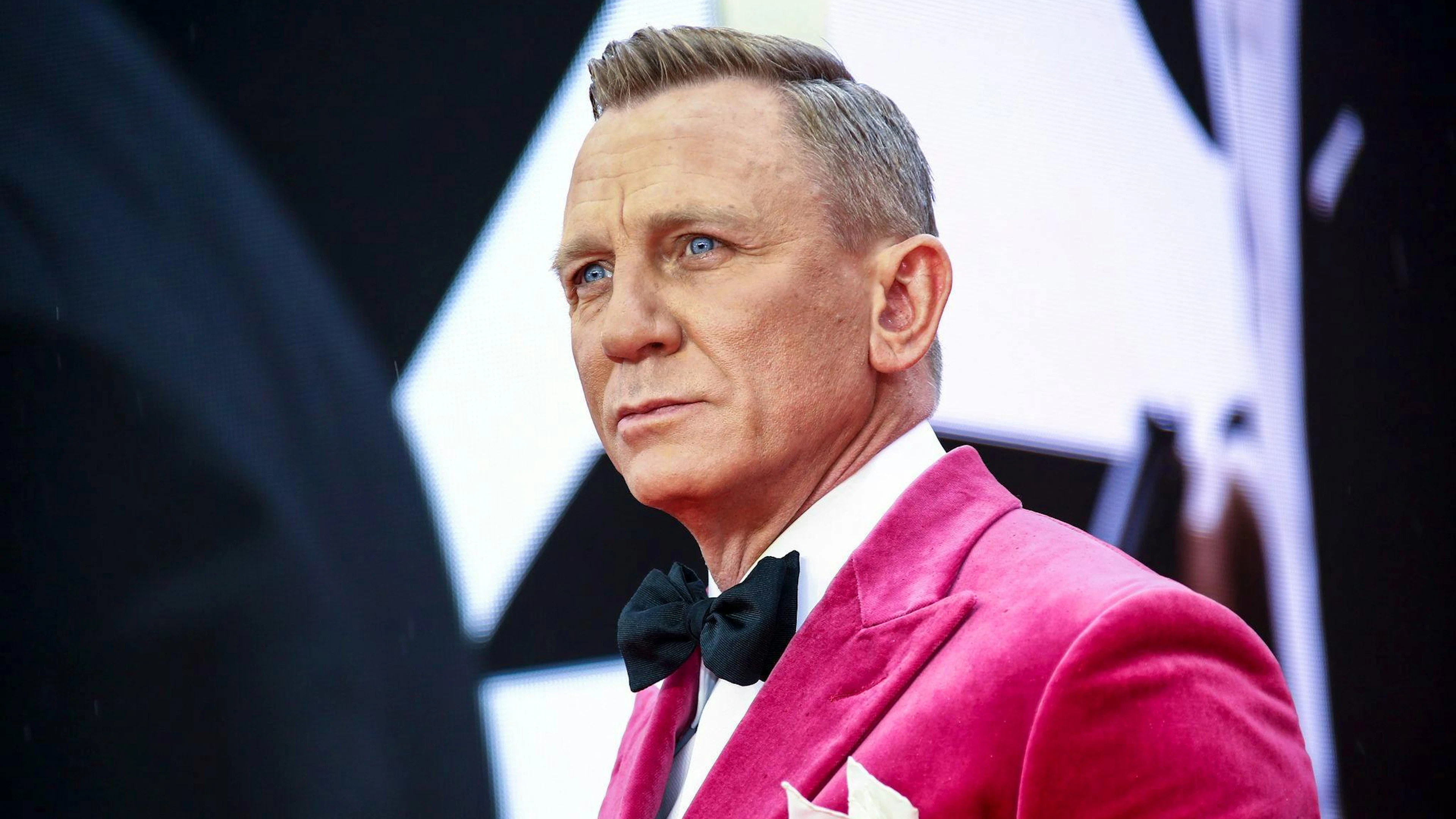 Stahlblaue Augen, weinrotes Jackett: Daniel Craig bei der Weltpremiere des lang erwarteten Bond-Films «No&nbsp;Time To Die».