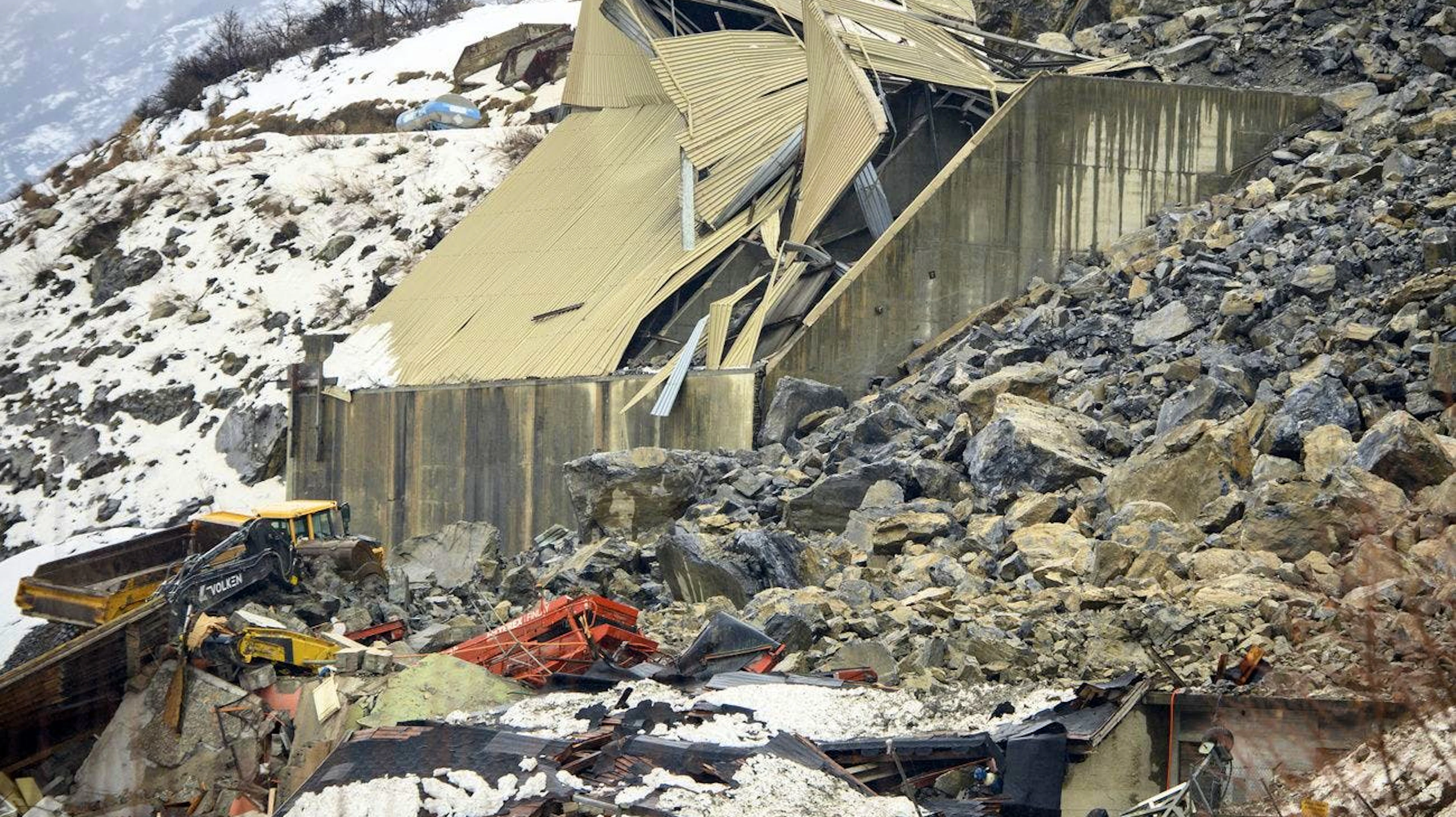 Gleich zwei Mal binnen 48 Stunden gab es in Raron im Kanton Wallis infolge der Schlechtwettersituation in den letzten Tagen Felsstürze.&nbsp; (30.1.2021)