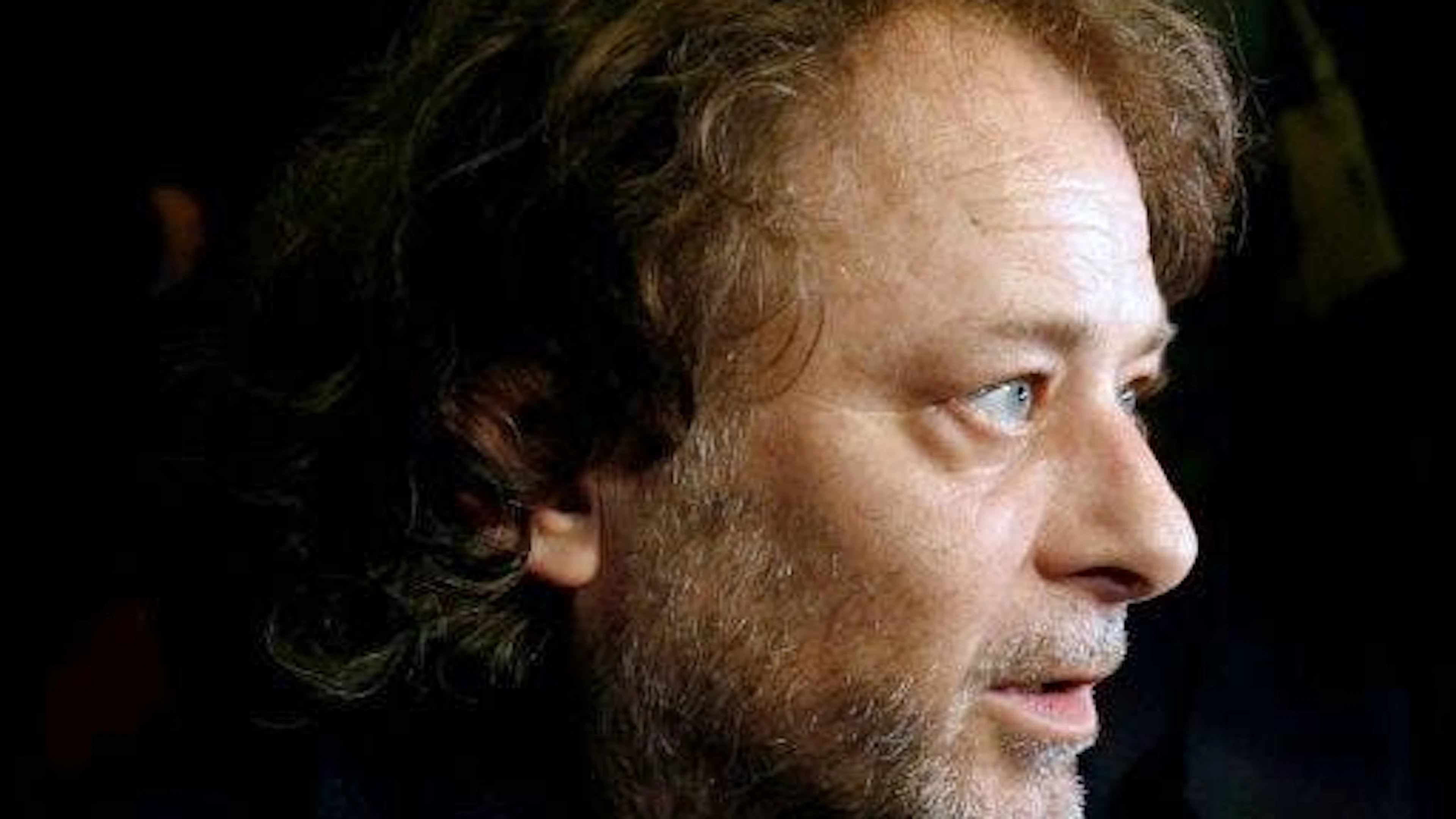 Les «baisers appuyés dans le cou», les «mains sur la cuisse»... «Elle a reconstruit des choses, elle a pu réinterpréter», avance Christophe Ruggia.