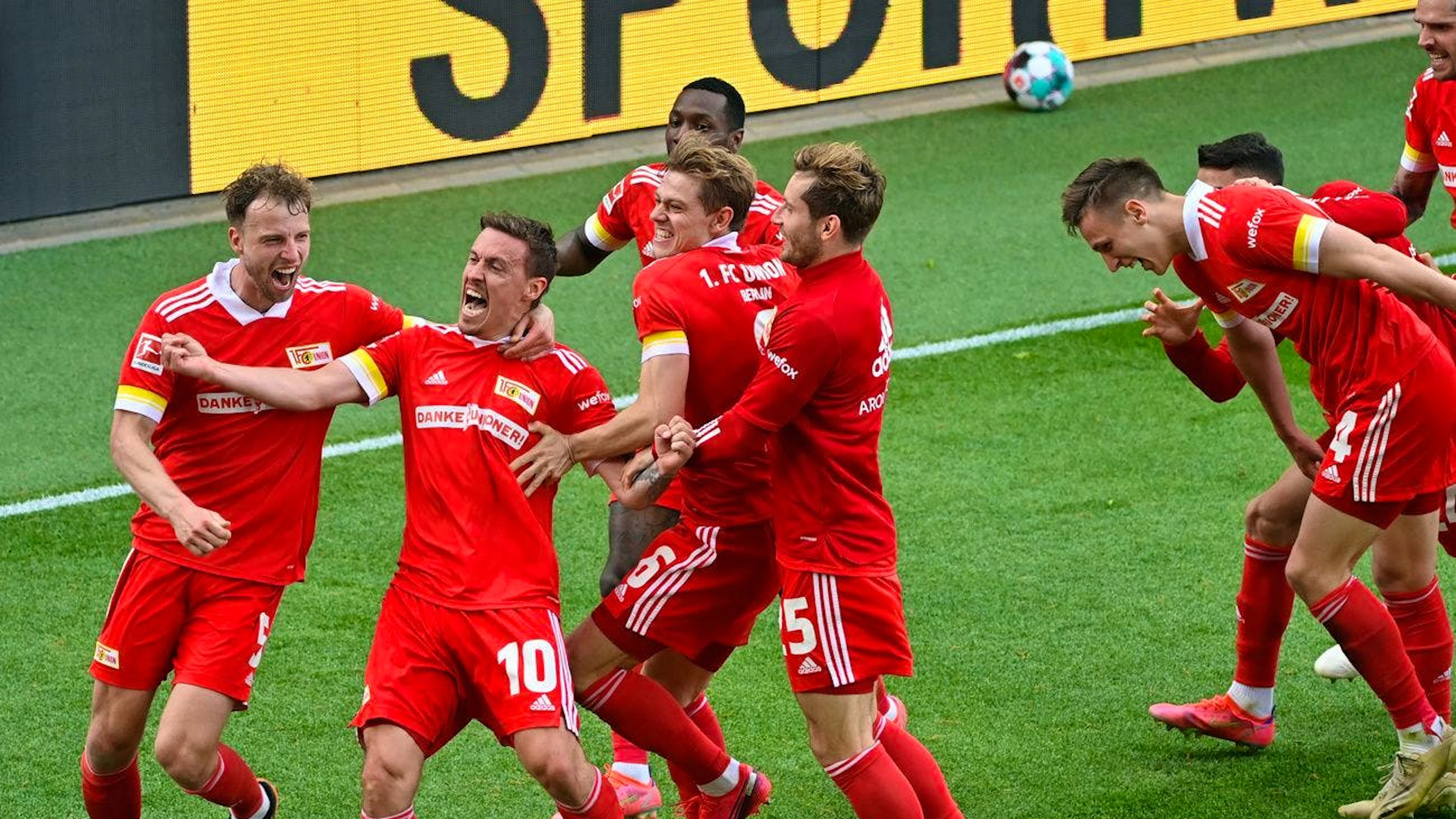 Dank dem Tor von Max Kruse zum 2:1 in der Verlängerung gegen RB Leipzig spielt die Union Berlin demnächst auch internationa Fussballs, sprich in der Conference League mit.