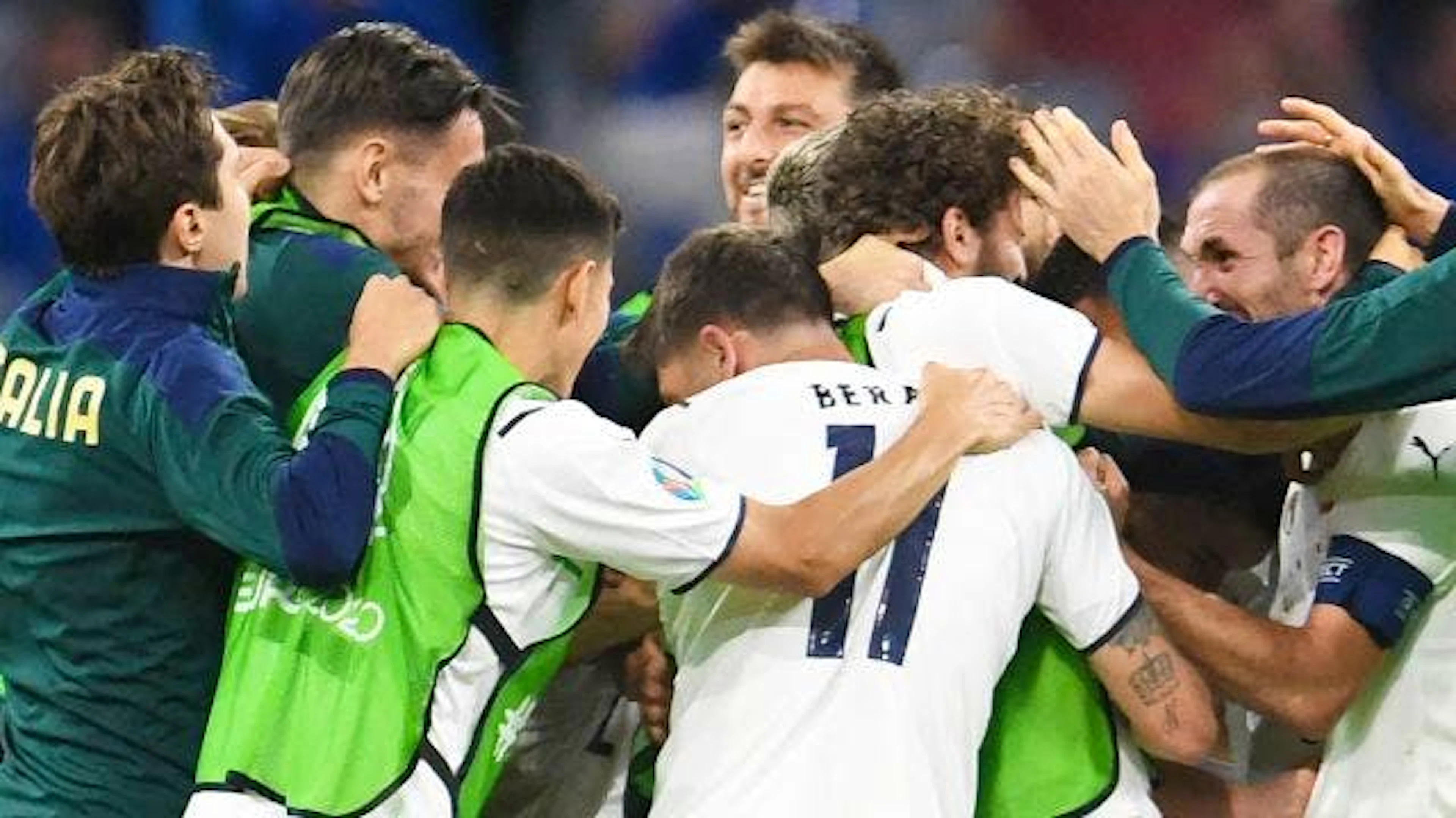Die Italiener jubeln in München über den Halbfinal-Einzug.