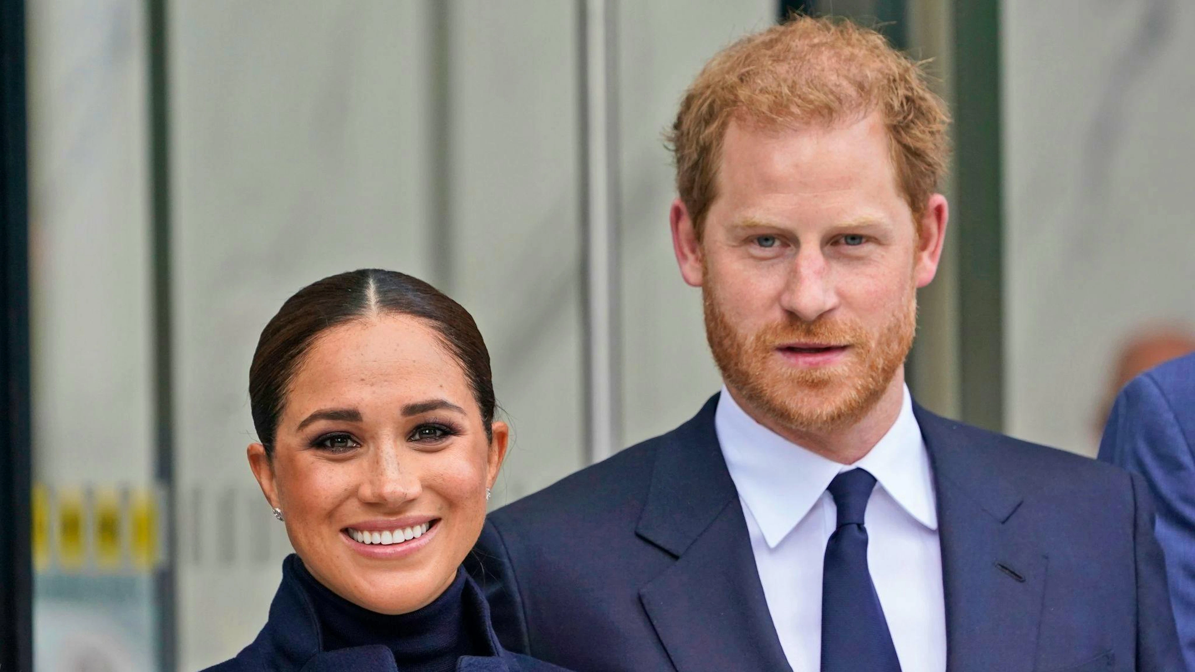 Herzogin Meghan und Prinz Harry wohnen im kalifornischen Montecito, nachdem sie vor zwei Jahren von ihren royalen Pflichten zurückgetreten sind.