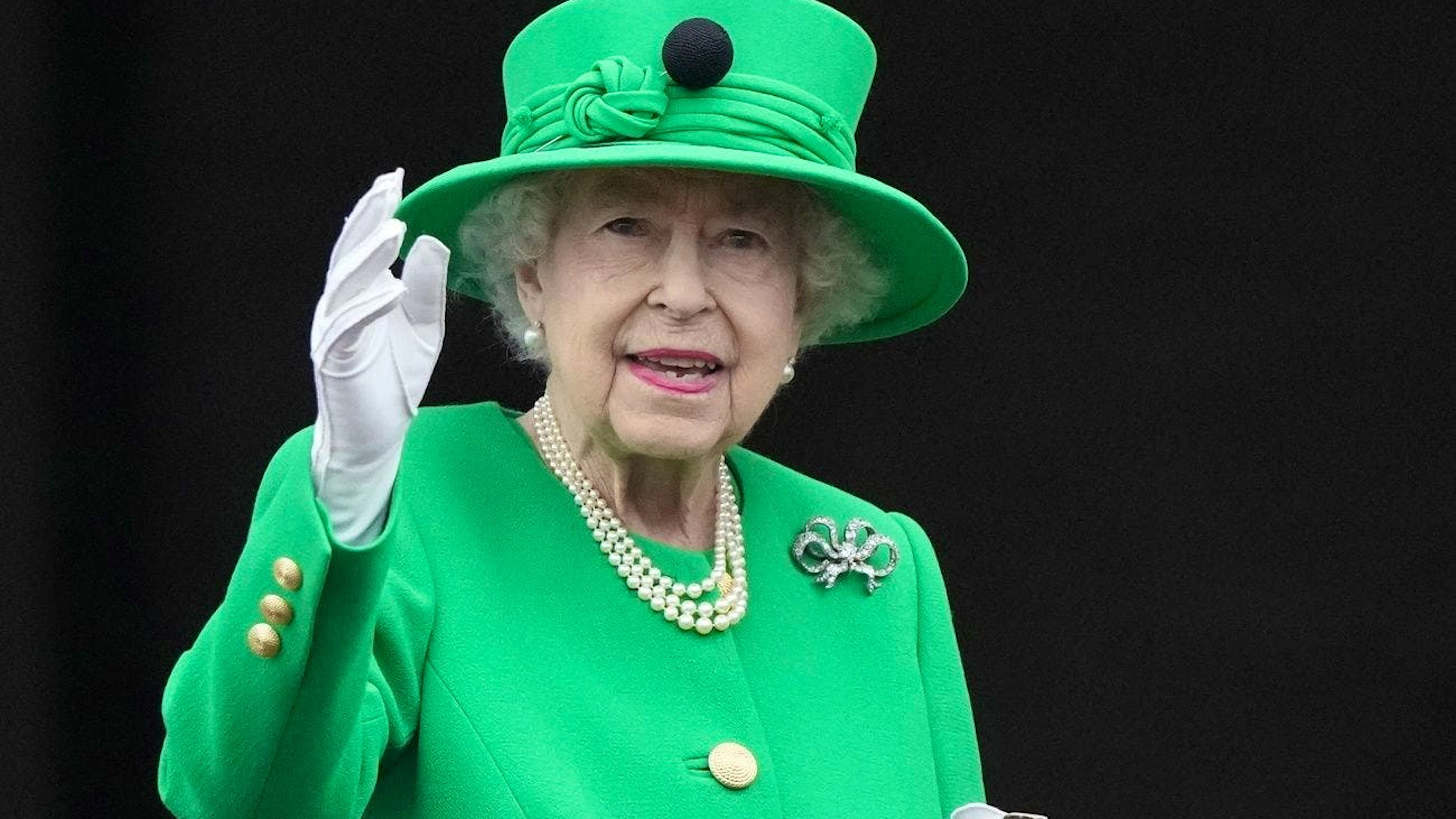 Queen Elizabeth II. soll Andrew deswegen gebeten haben, seinen Auftritt abzusagen.&nbsp;