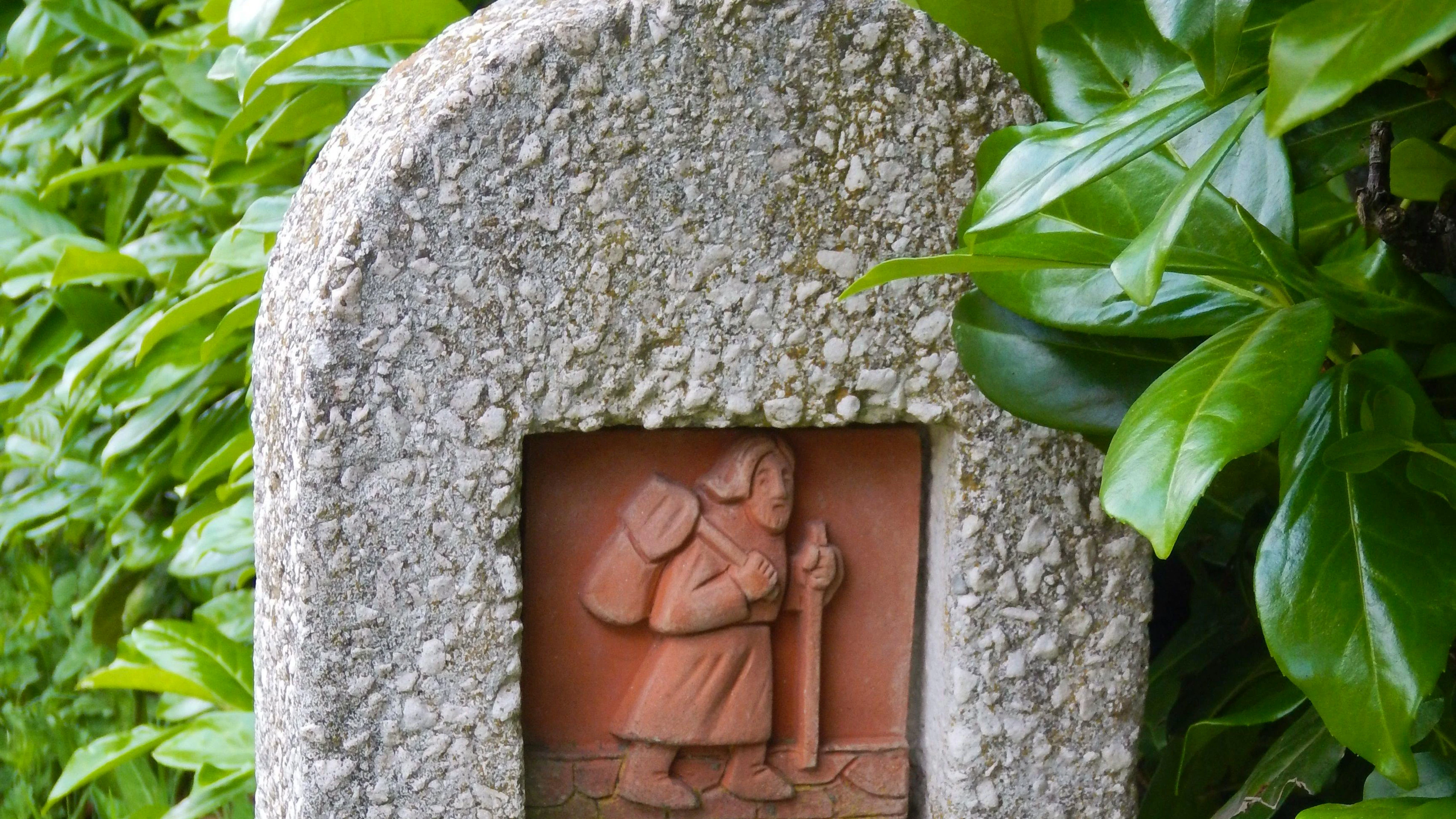 Per raggiungere le varie tappe Laura e Franz hanno percorso l'antica Via Francigena.