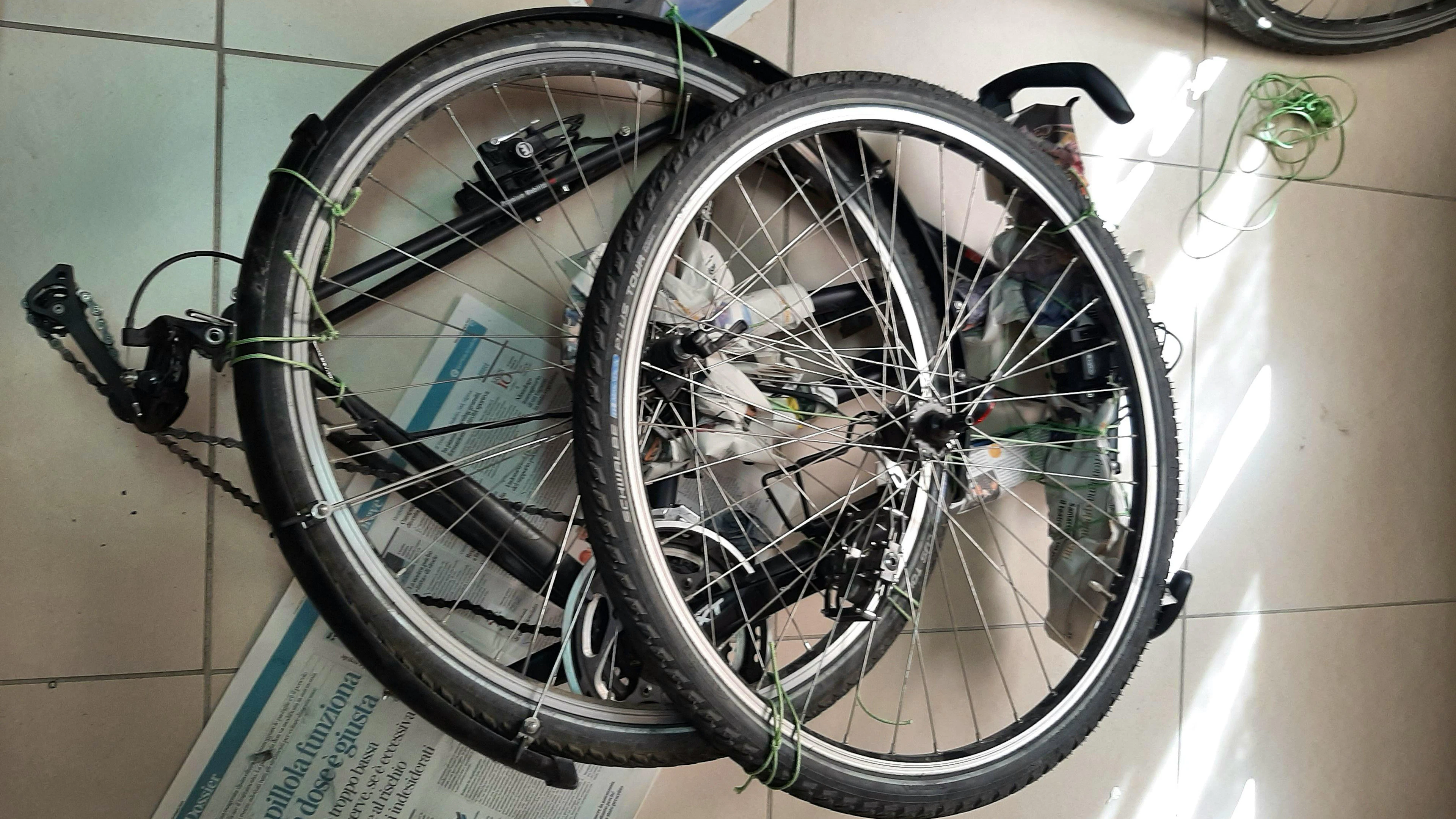 Ecco le bici che sono state usate da Laura e Franz... prima di essere «rimontate».