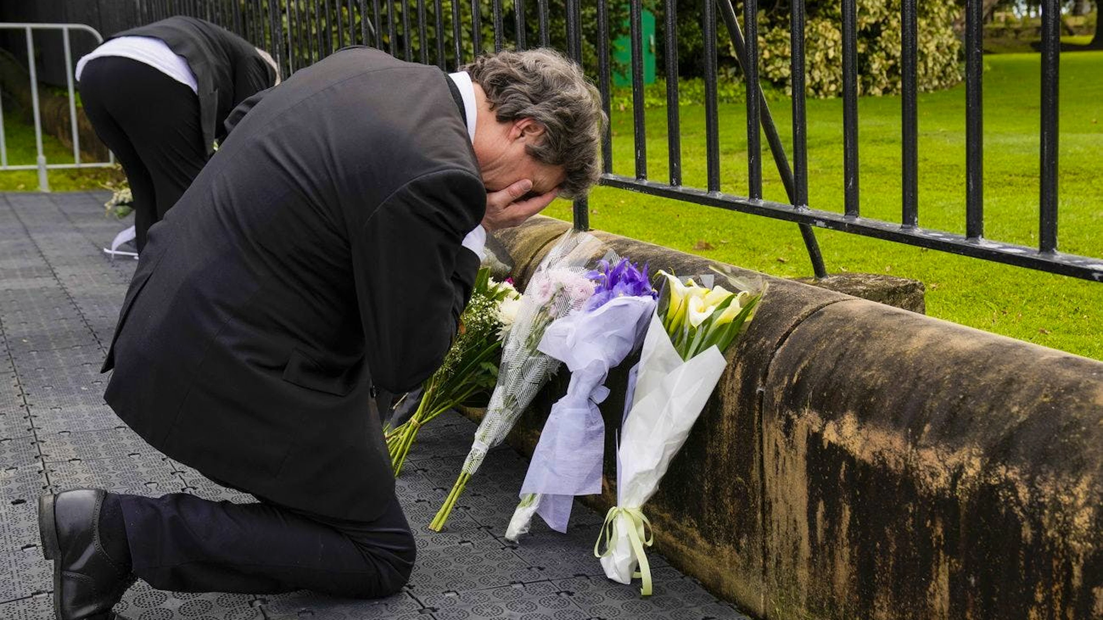 In Sydney trauern Menschen vor dem Government House um Australiens Staatsoberhaupt.&nbsp;&nbsp;