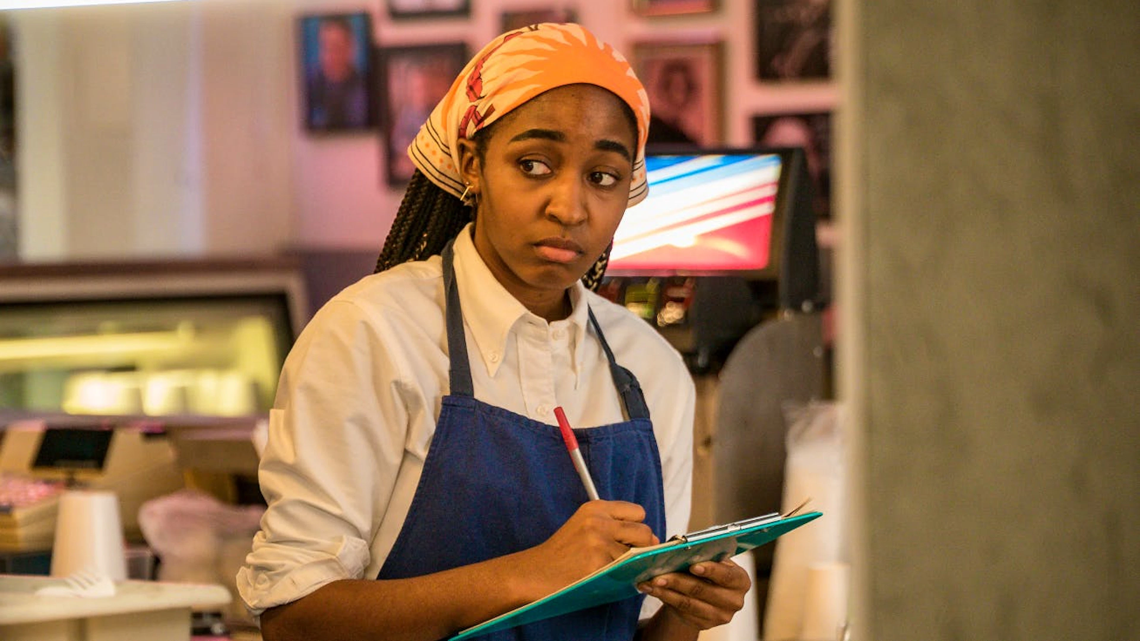 Ayo Edebiri spielt Sydney, die neuste Mitarbeiterin im Shop «The Beef».
