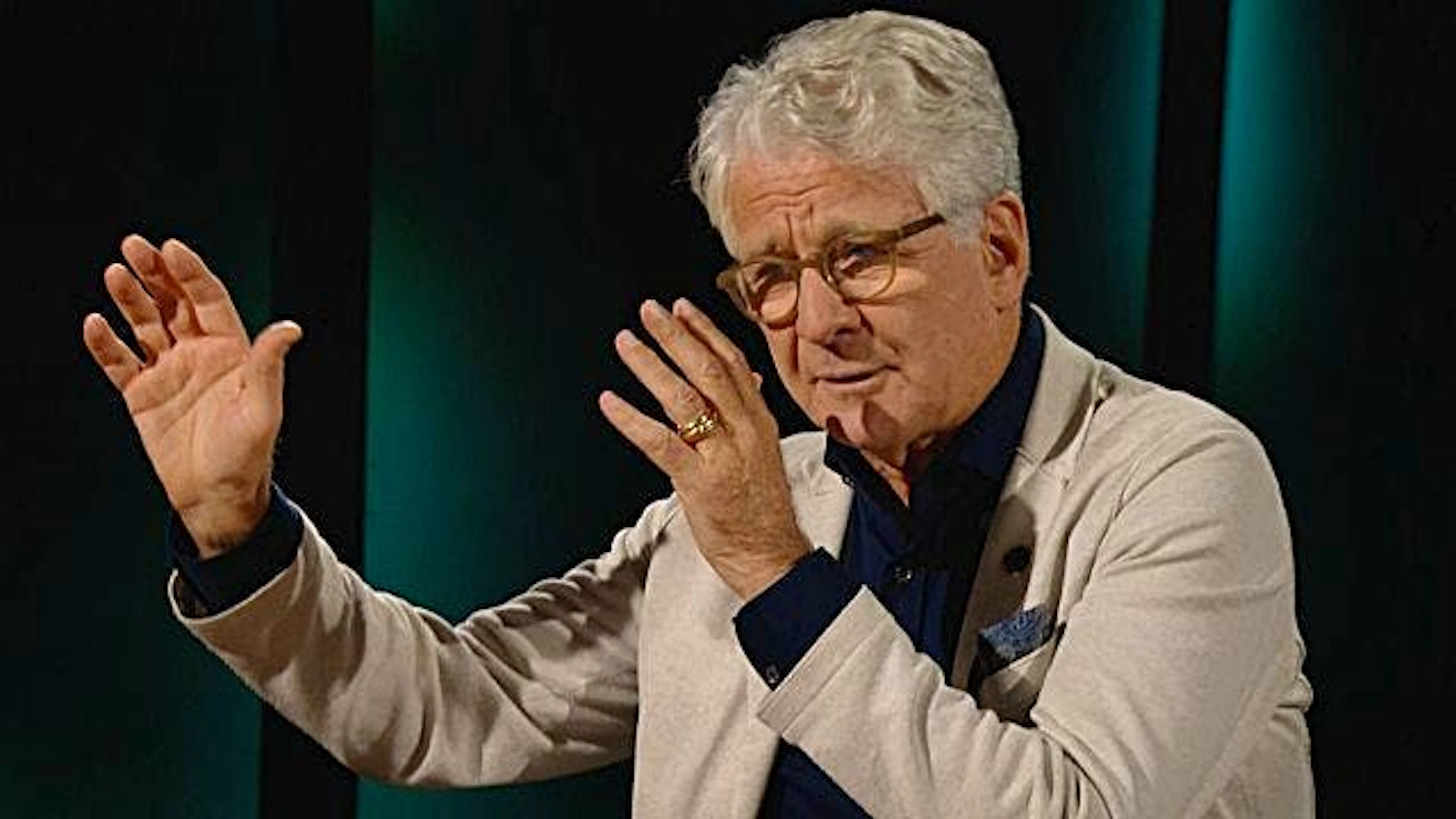 Analysiert den Fussball wie kaum ein Zweiter: Marcel Reif, seit Jahrzehnten im Geschäft.