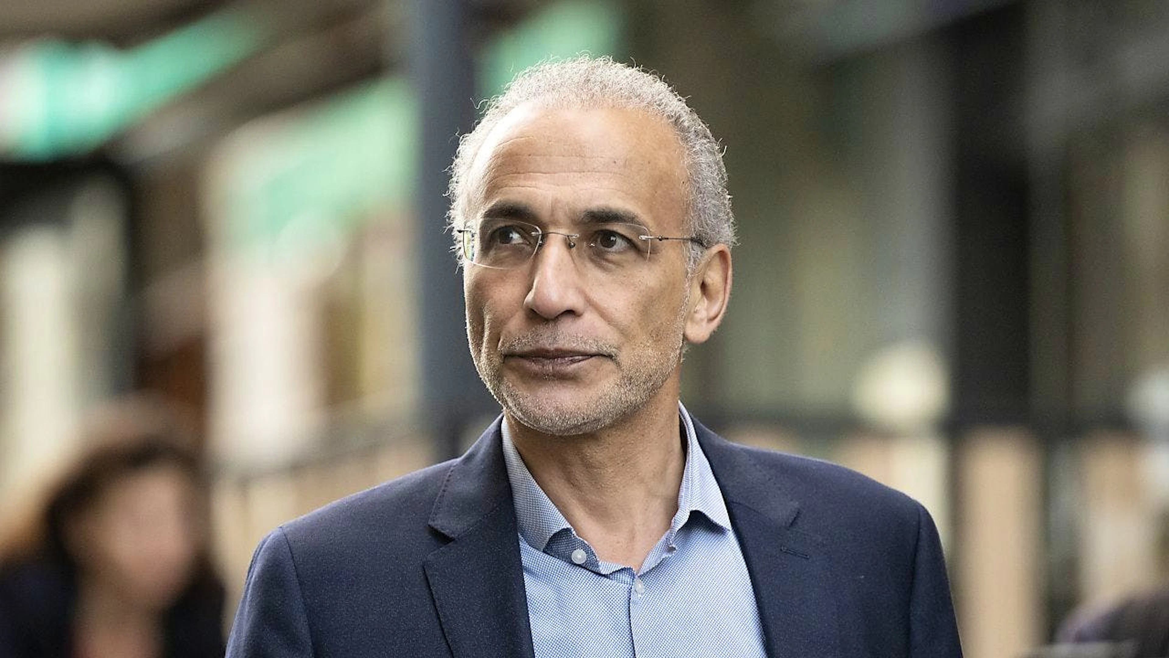 L'islamologo Tariq Ramadan sarà processato a in Francia.