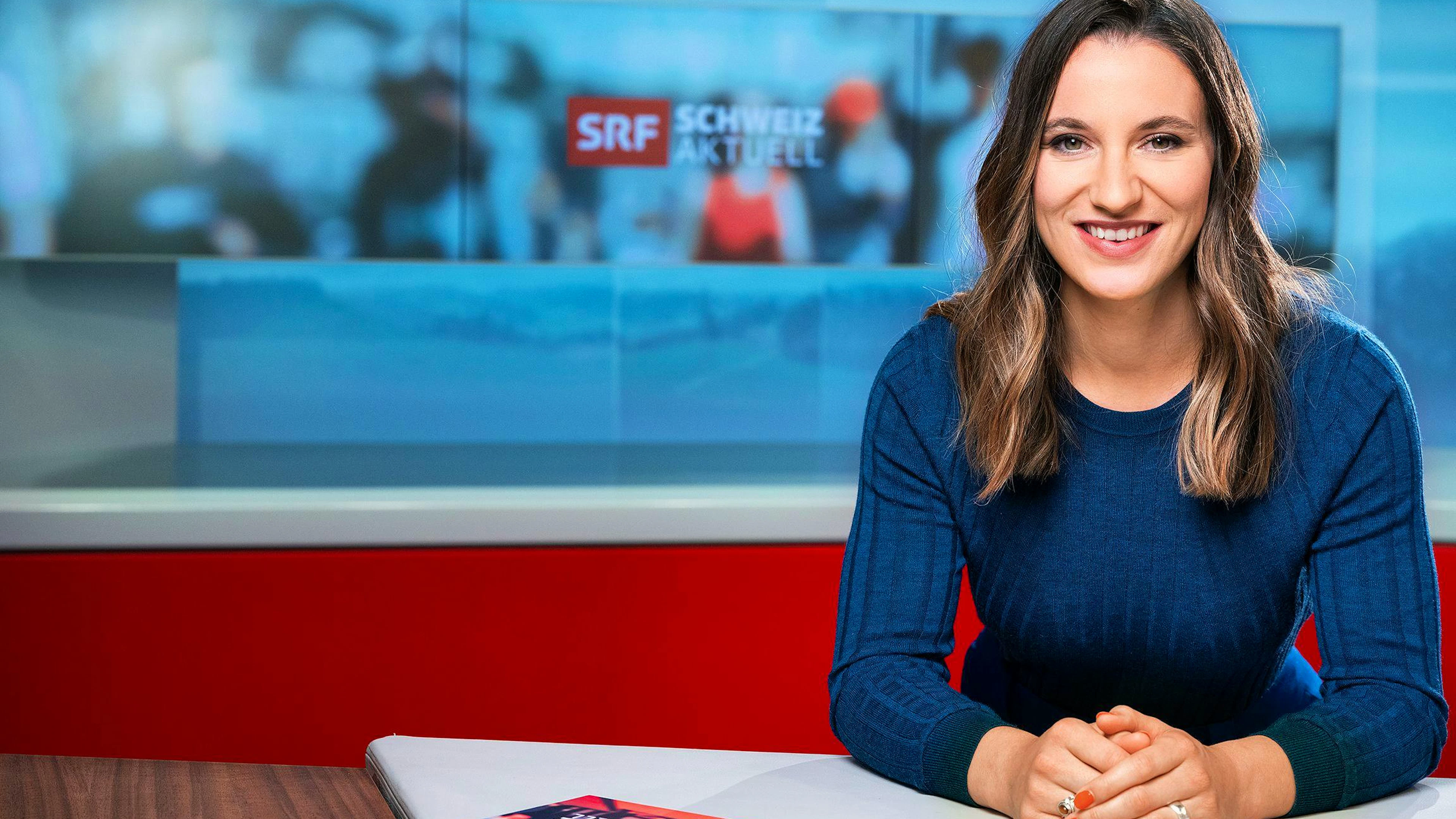 In einem Interview verrät SRF-Journalistin Oceana Galmarini
ihren Lohn: 6'020.40 Franken bei einem Pensum von 80 Prozent.