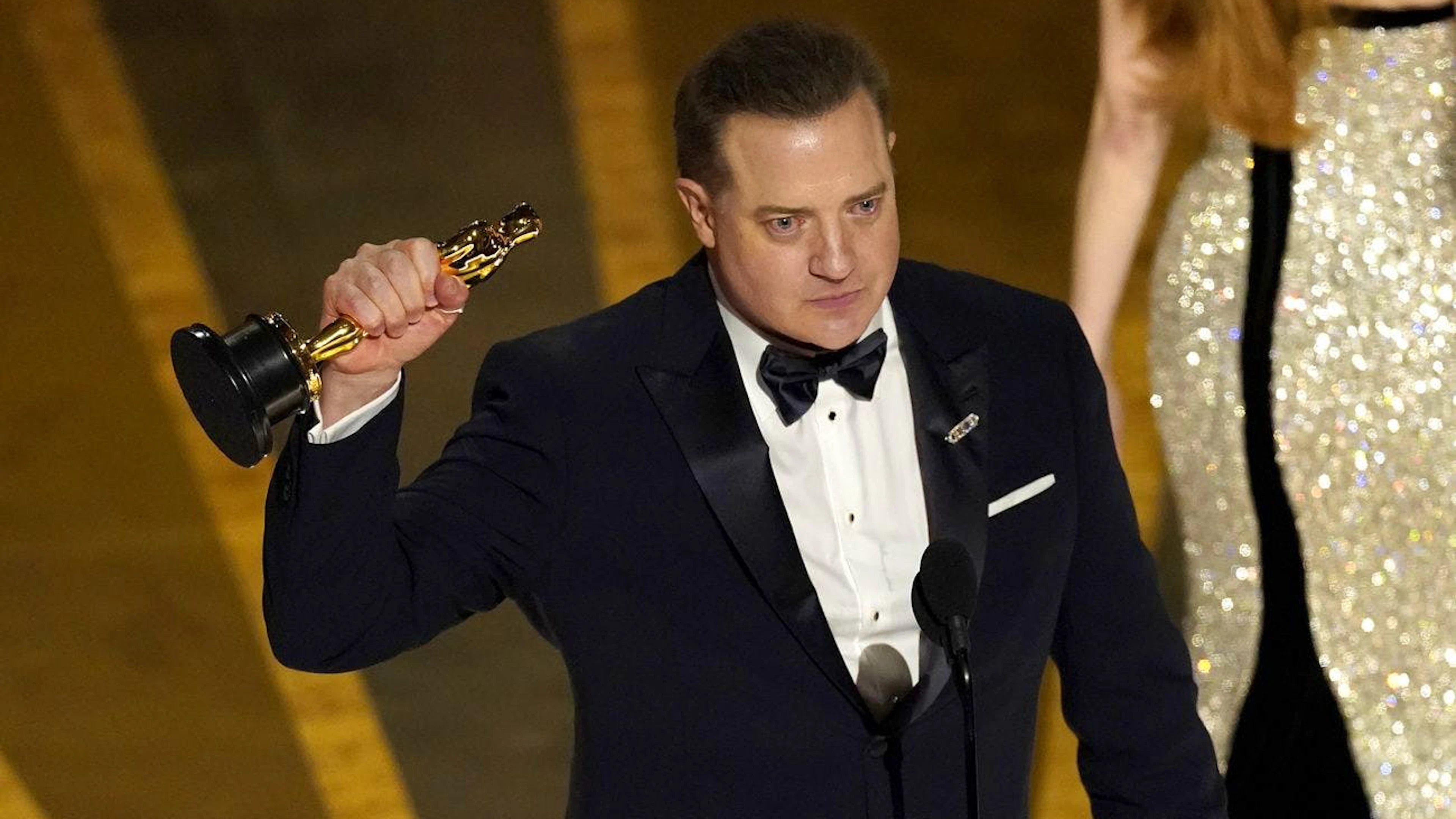 Brendan Fraser ist der beste Schauspieler des vergangenen Jahres. Er bekommt den Oscar für seine Darstellung als übergewichtiger Charlie im Drama «The Whale».