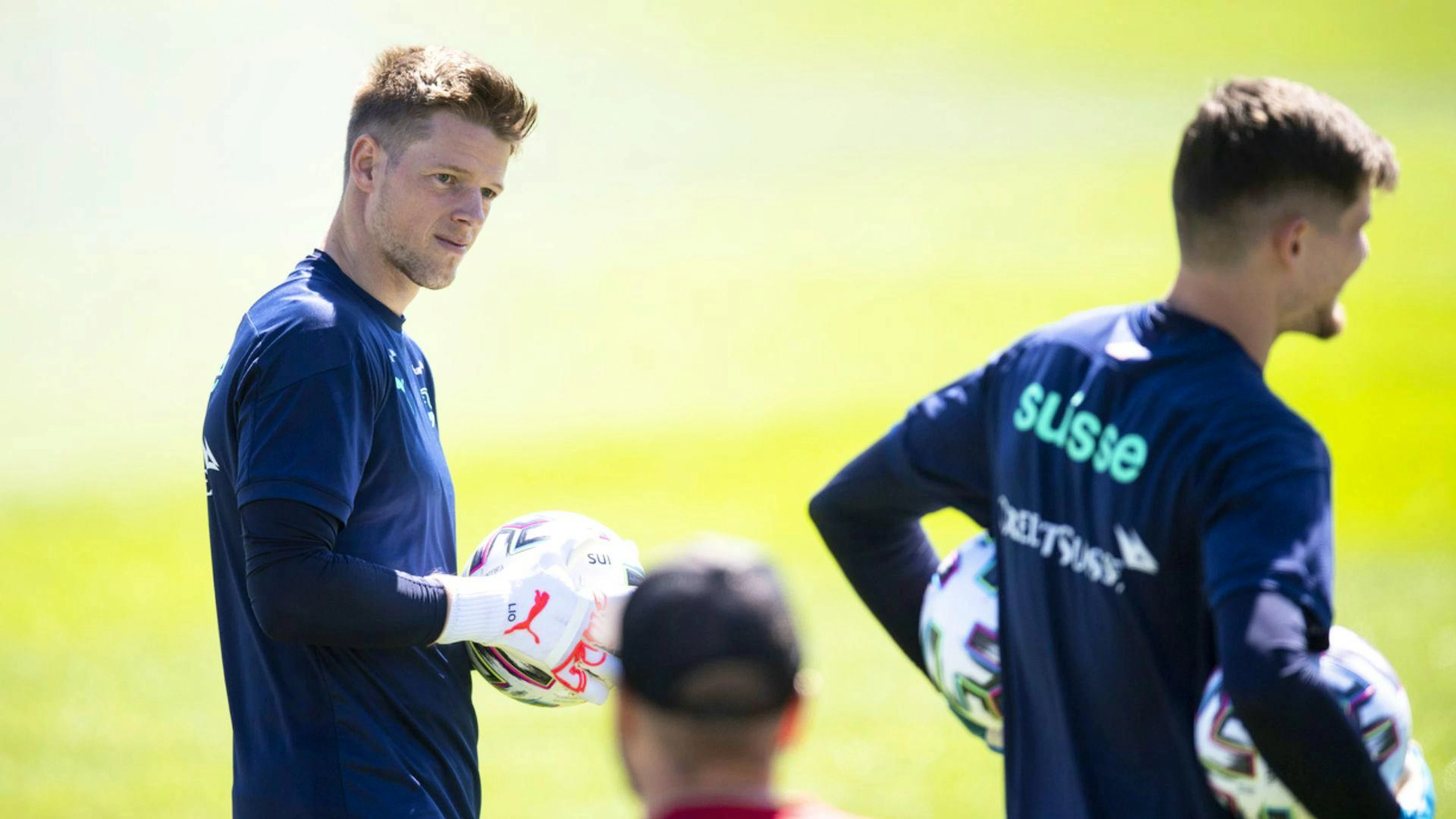 Jonas Omlin kämpfte mit Gregor Kobel um den Posten hinter Yann Sommer.