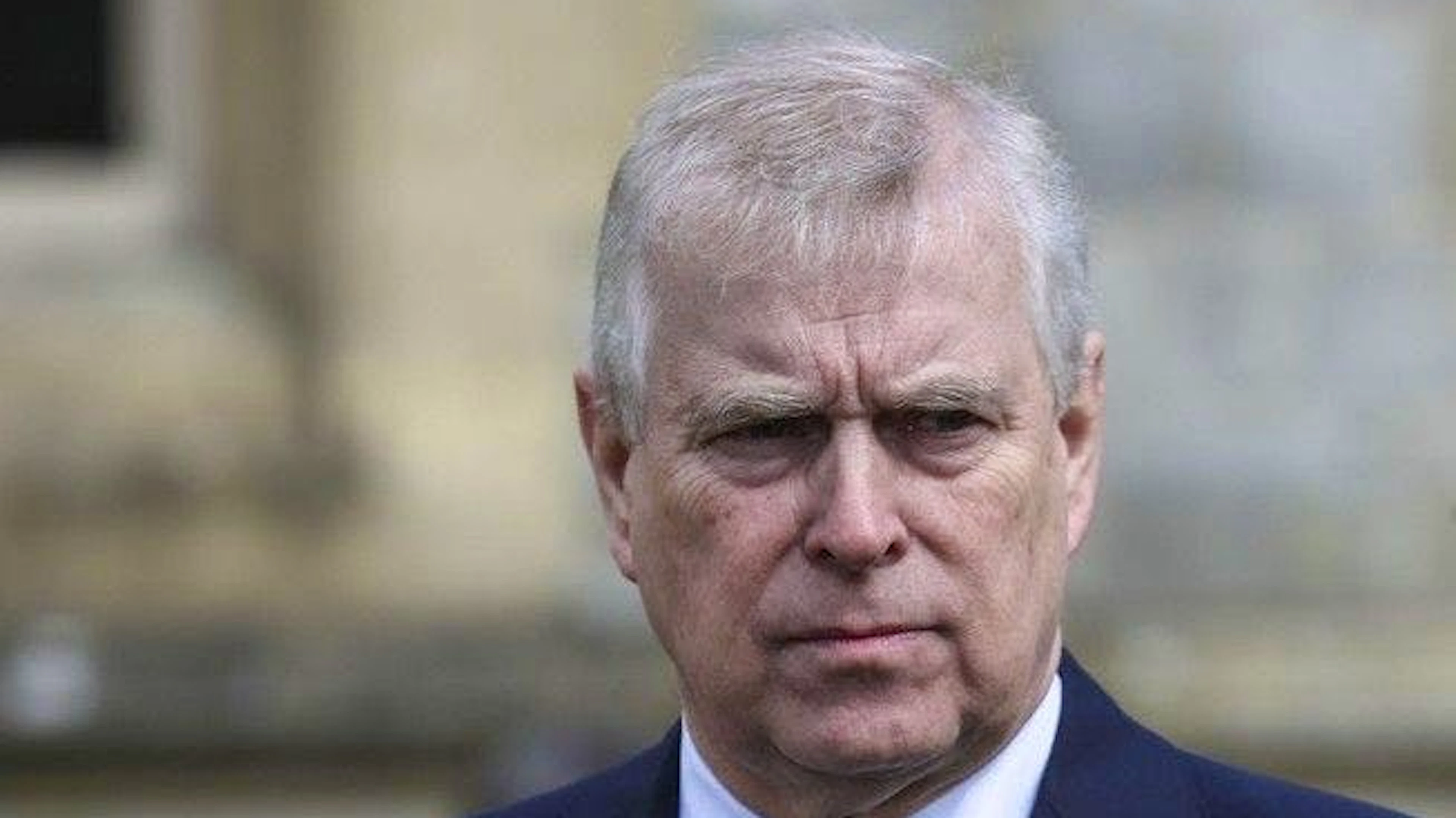 Andrew fait la Une des médias britanniques depuis trois jours.