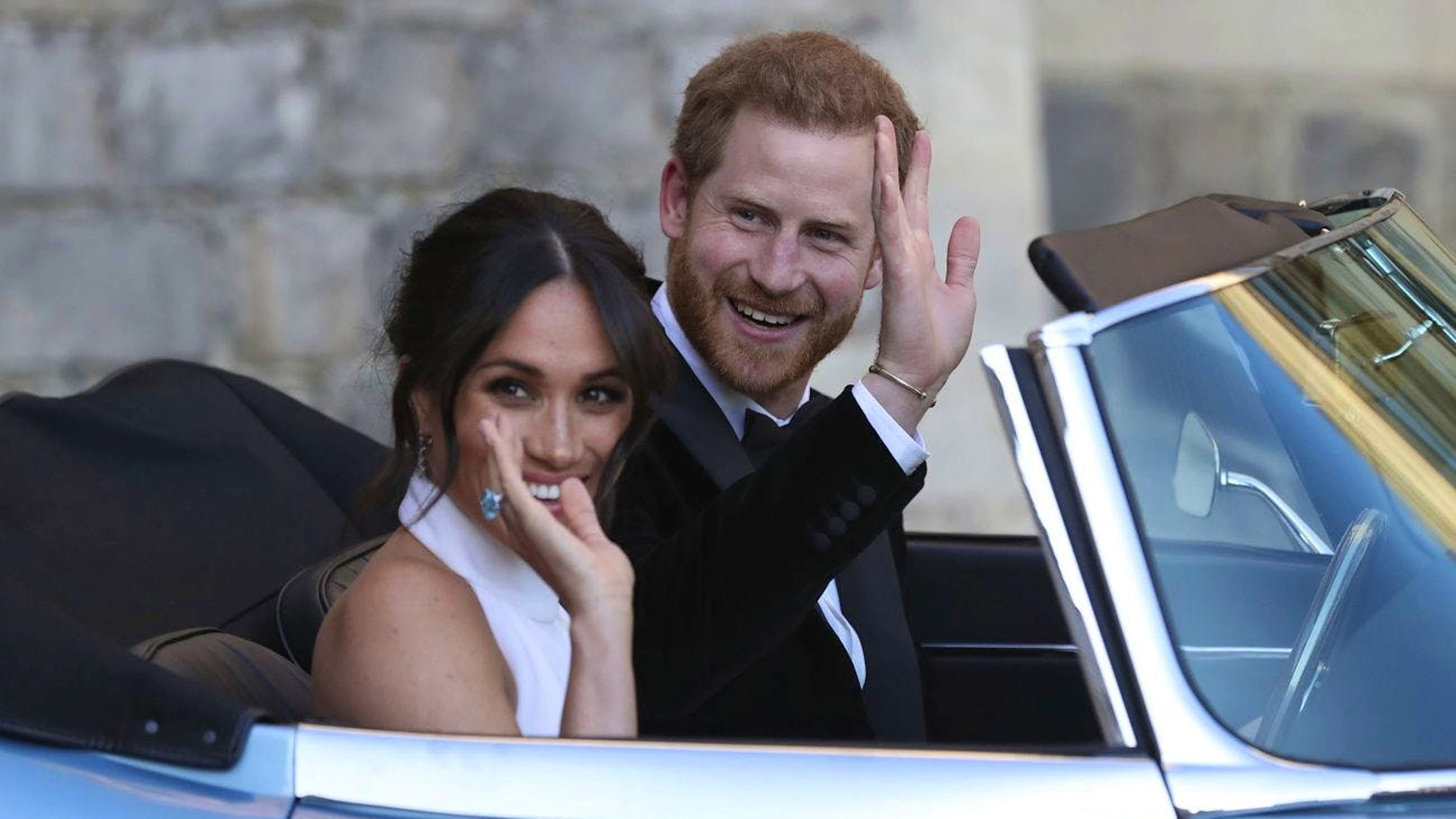 Una fotografia dei Sussex dopo il loro matrimonio nel 2018.