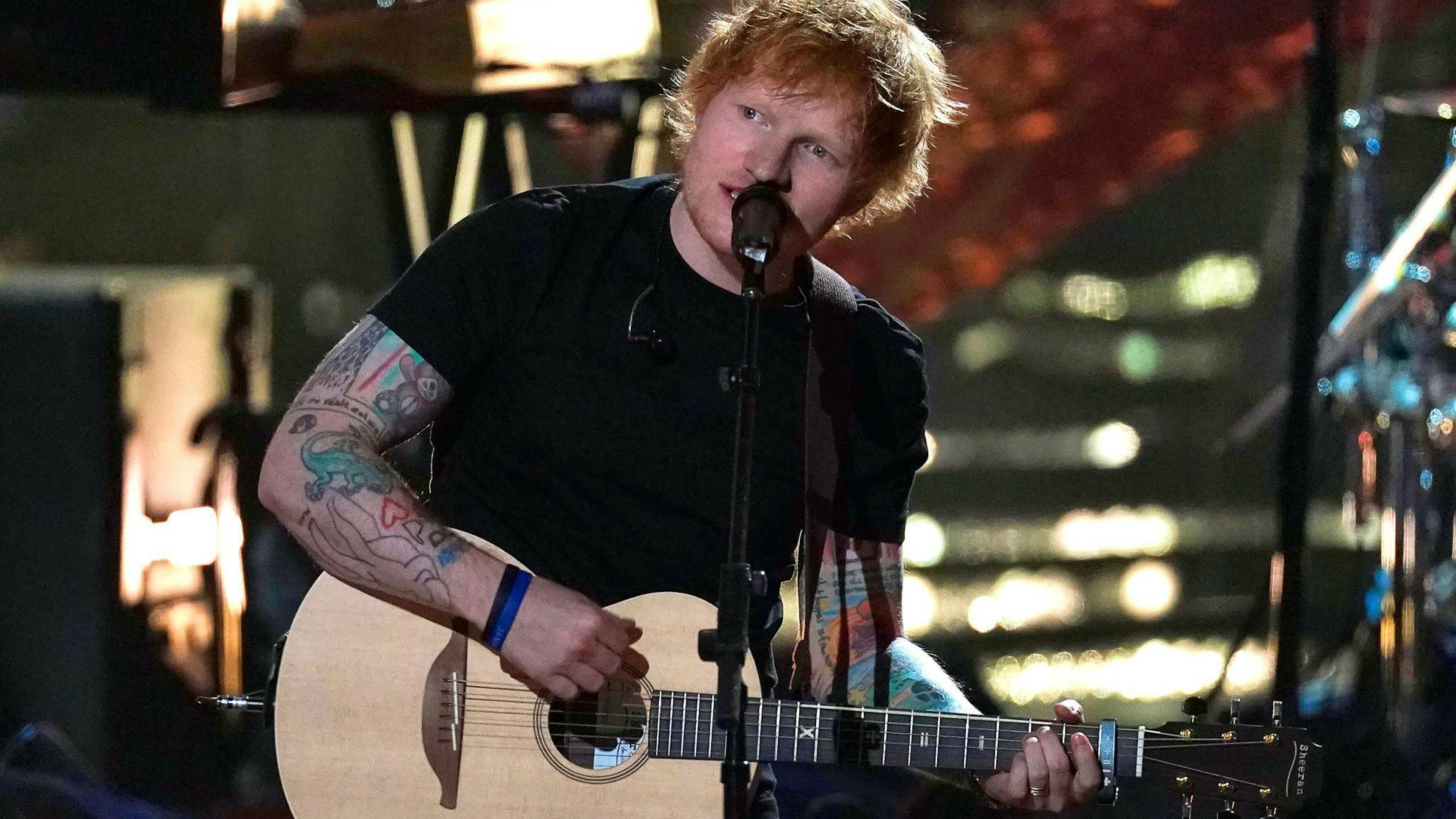Ed Sheeran zahlt hohe Steuern und ist ein grosszügiger Spender, denn: Ich habe genug, um mich wohlzufühlen, und der Rest kommt anderen zugute.»