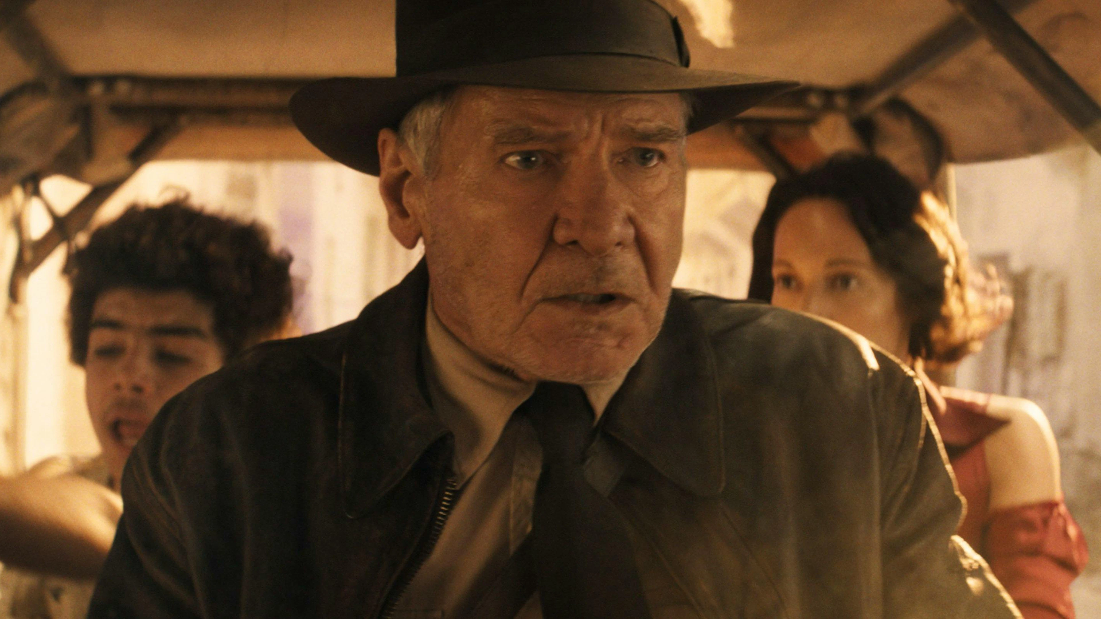 Harrison Ford darf noch einmal als Indiana Jones glänzen: (v.l.n.r.) Teddy (Ethann Isidore), Indiana Jones (Harrison Ford) und Helena (Phoebe Waller-Bridge) im neuen «Indiana Jones»-Streifen. Der Film feierte in Cannes Premiere.