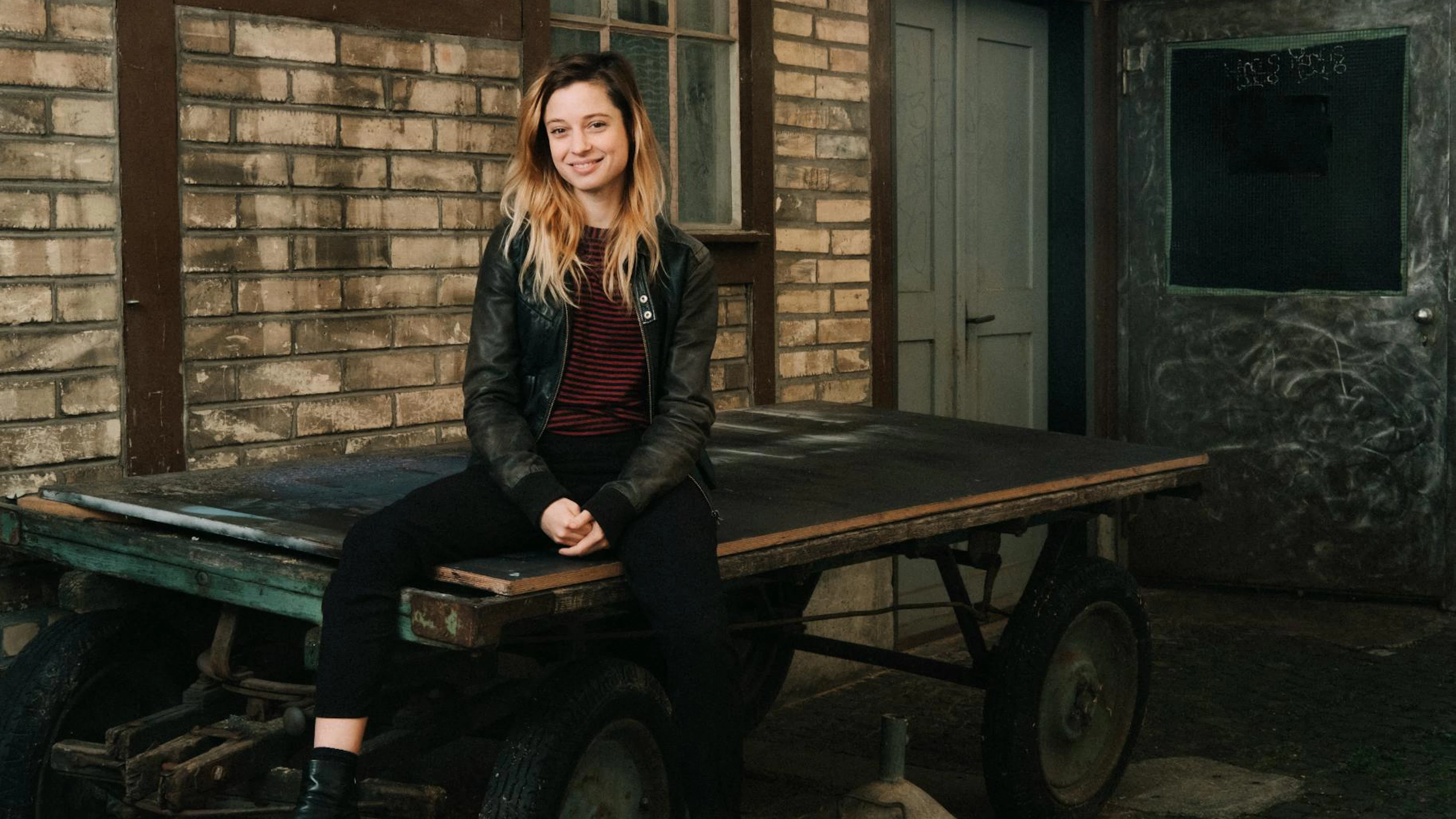 «Ich bin ein Fan vom Thurgauer Dialekt und behaupte sogar: Es ist das neue Berndeutsch in der Musik. Thurgauerdeutsch ist cool»: Lara Stoll.