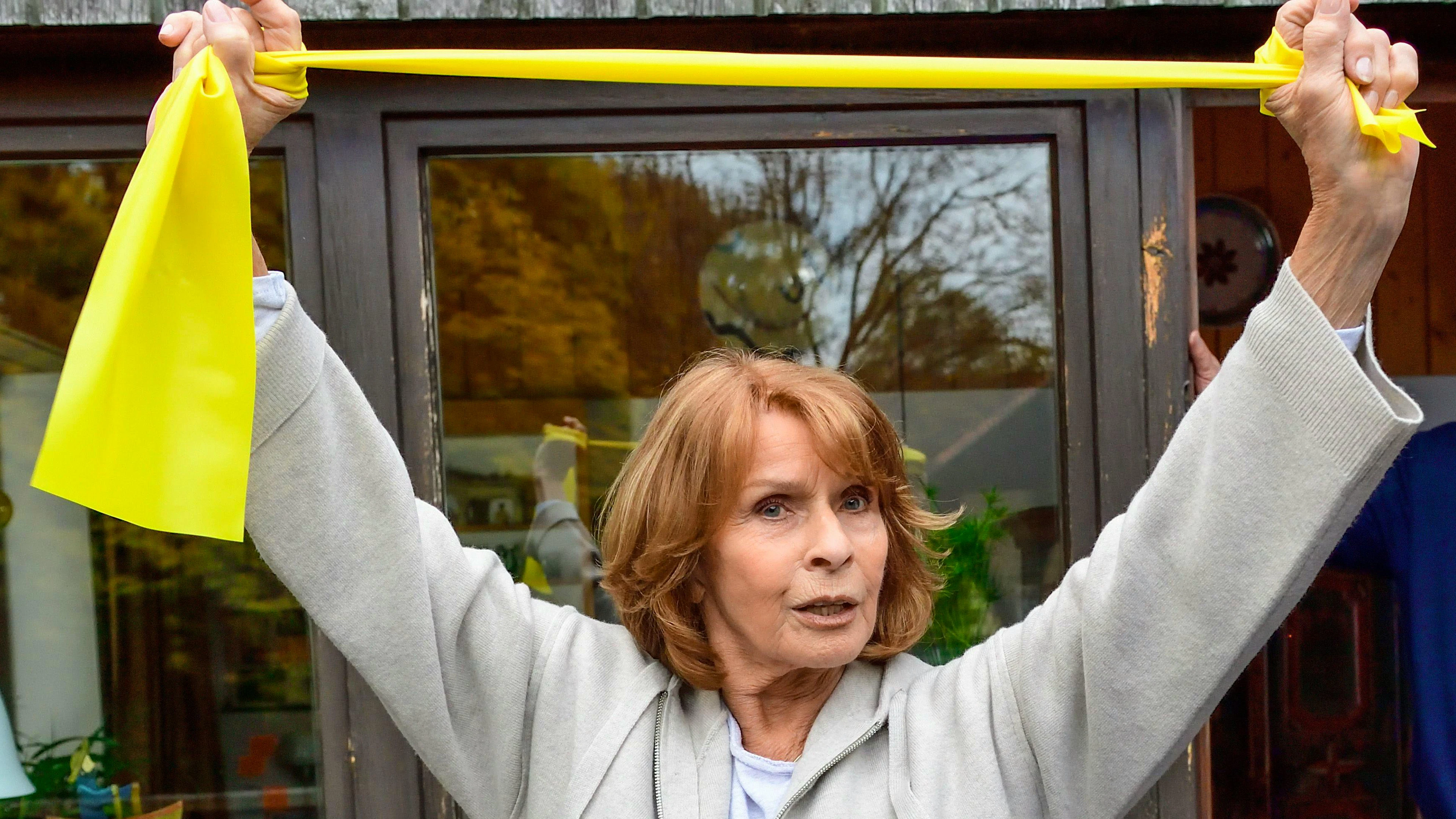 «Eine Geschichte, die ich mit erzählen wollte und einen Regisseur, den ich kannte und vertraute. Wie hätte ich da ablehnen können?»: Senta Berger über ihre Rolle im Kinofilm «Weisst du noch».