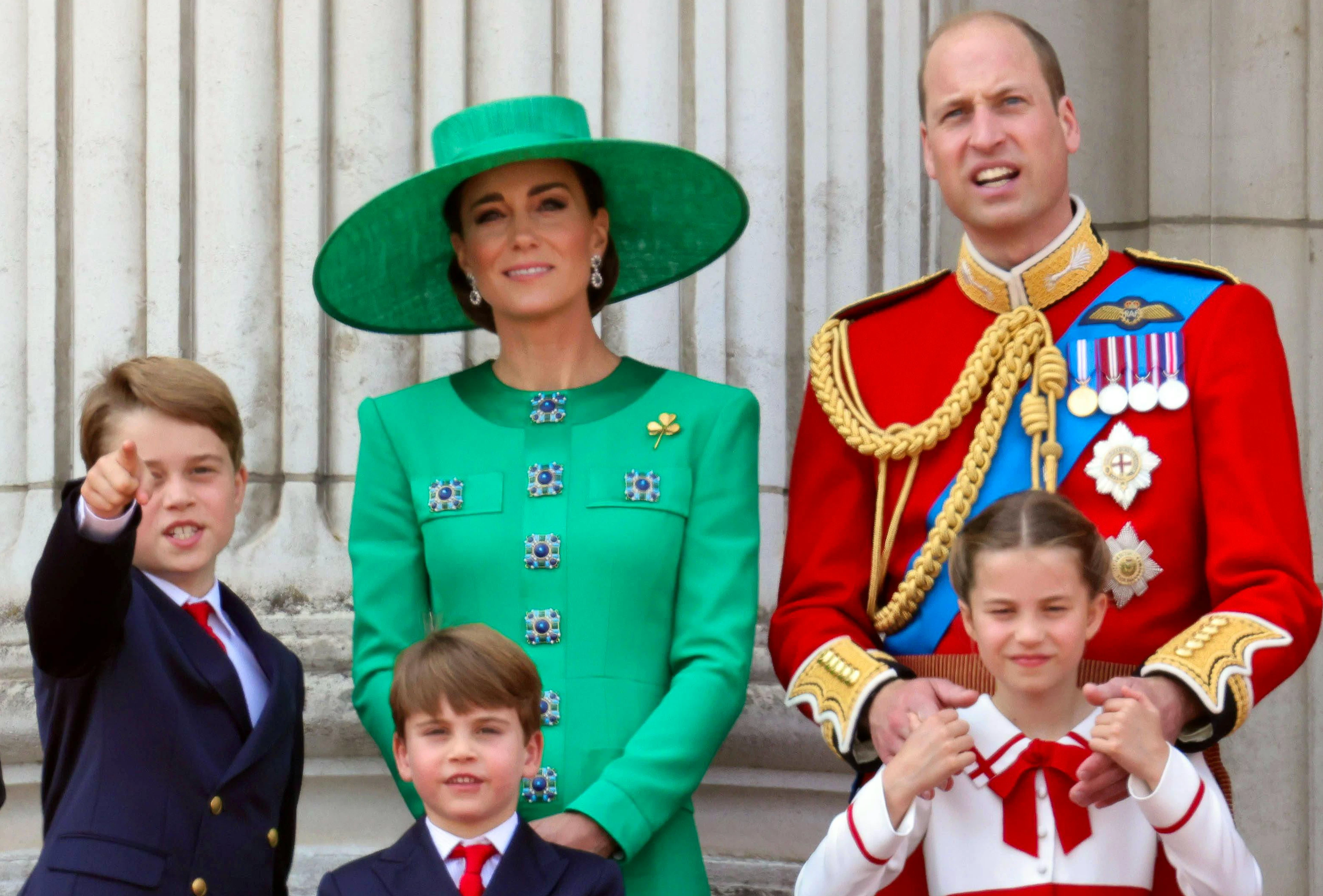 Die vielen Auftritte mit ihren drei Kindern dürften für Kate und William zu den positiven Höhepunkten des vergangenen Jahres gehören.