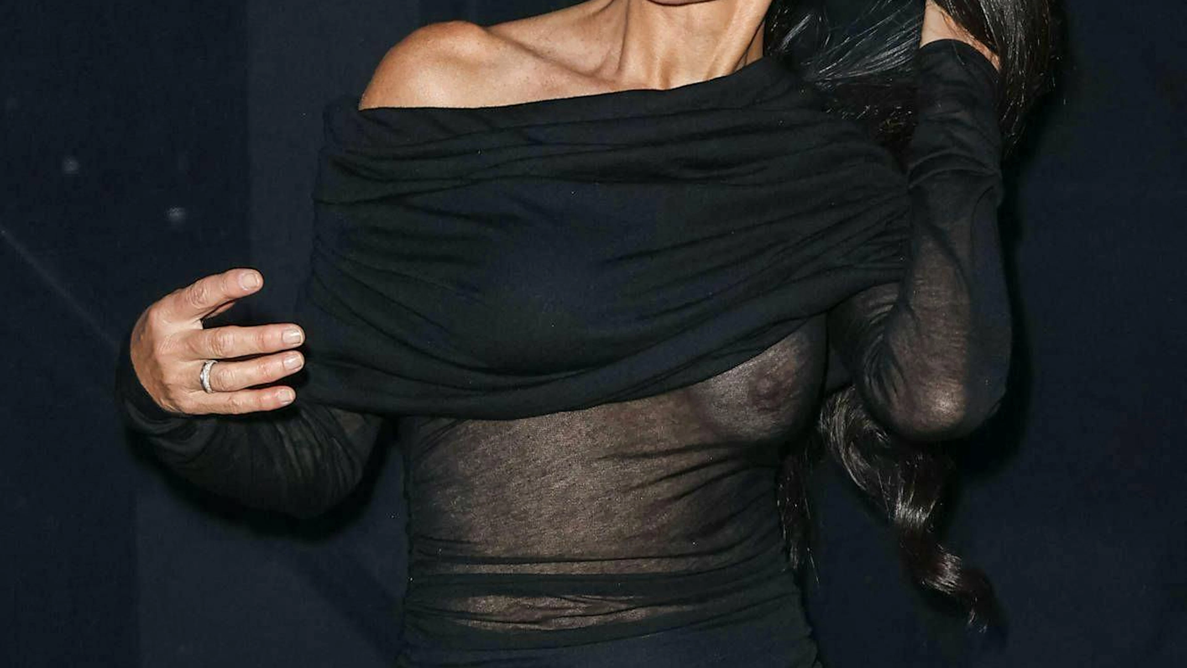 In Zeiten des Naked Dress eine gut geplante Aktion, die alle Blicke auf sich zog.