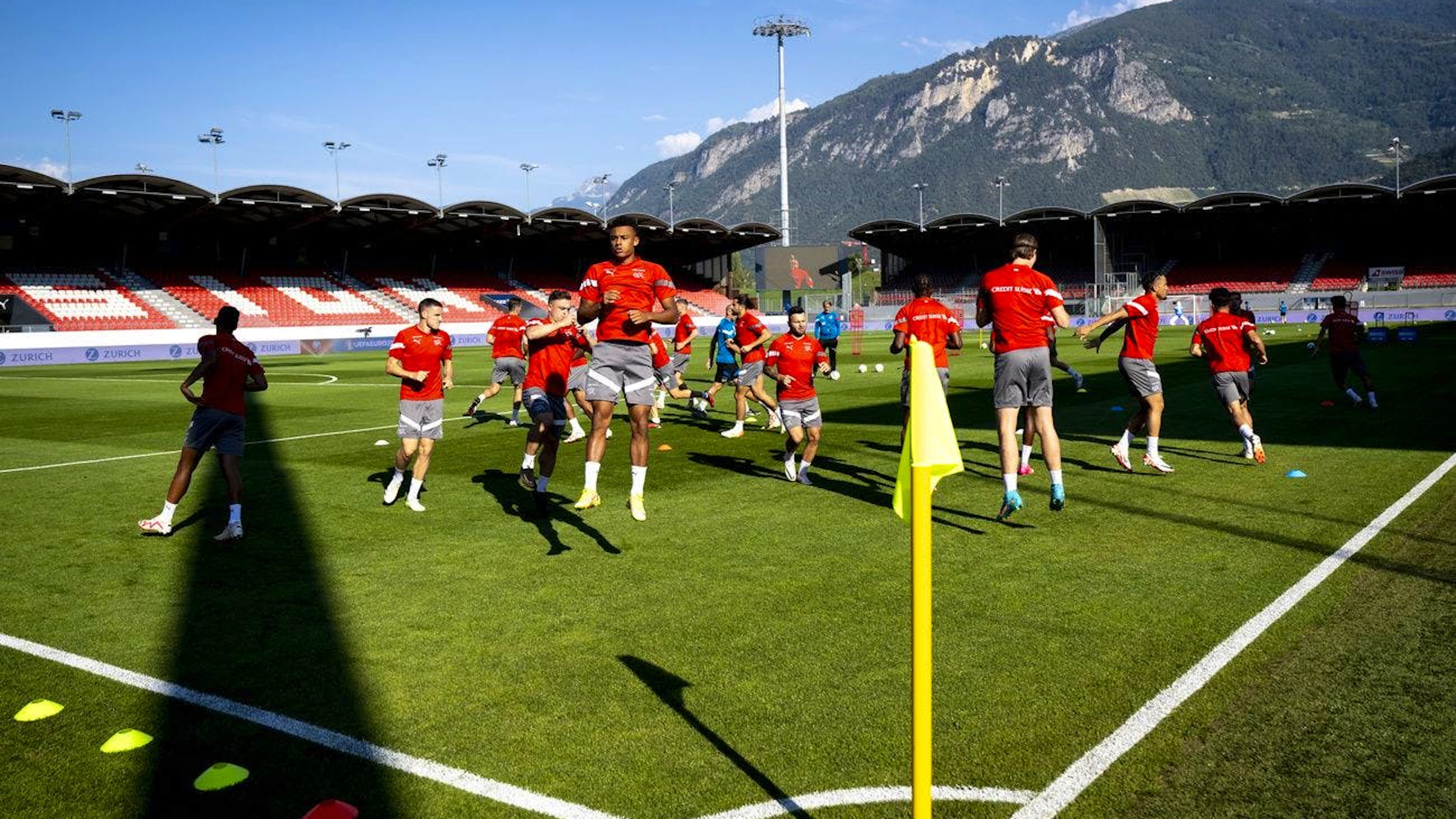 Das Tourbillon ist in die Jahre gekommen und soll bald renoviert werden. Christian Constantin hätte lieber gleich ein neues Stadion.