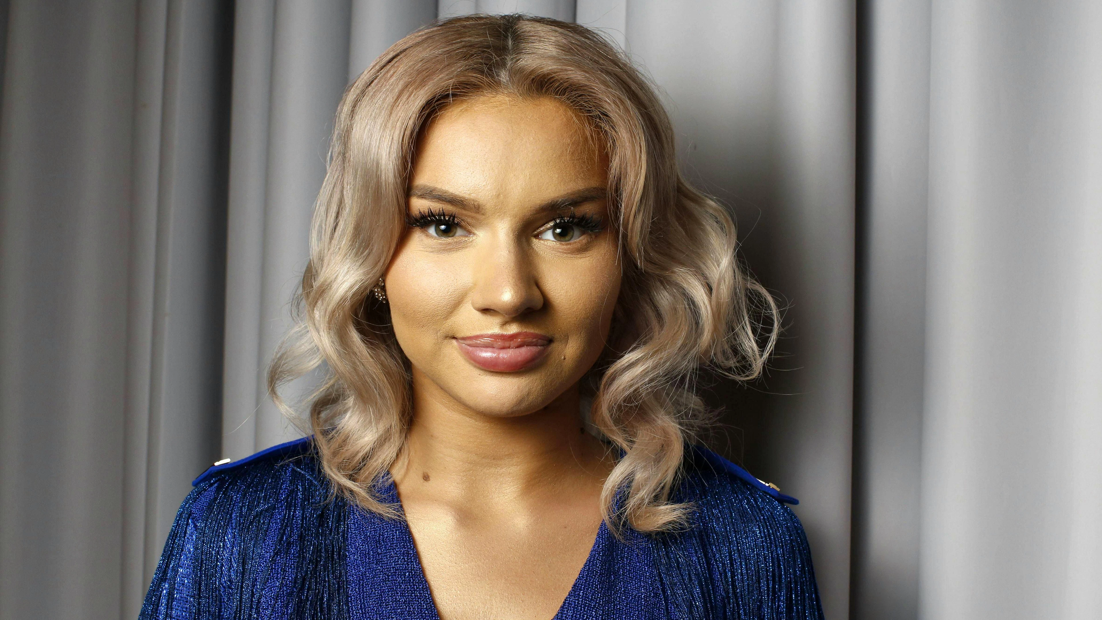 ... nämlich Shirin David. Mit ihr wird Fischer ihren Hit «Atemlos durch die Nacht» singen.