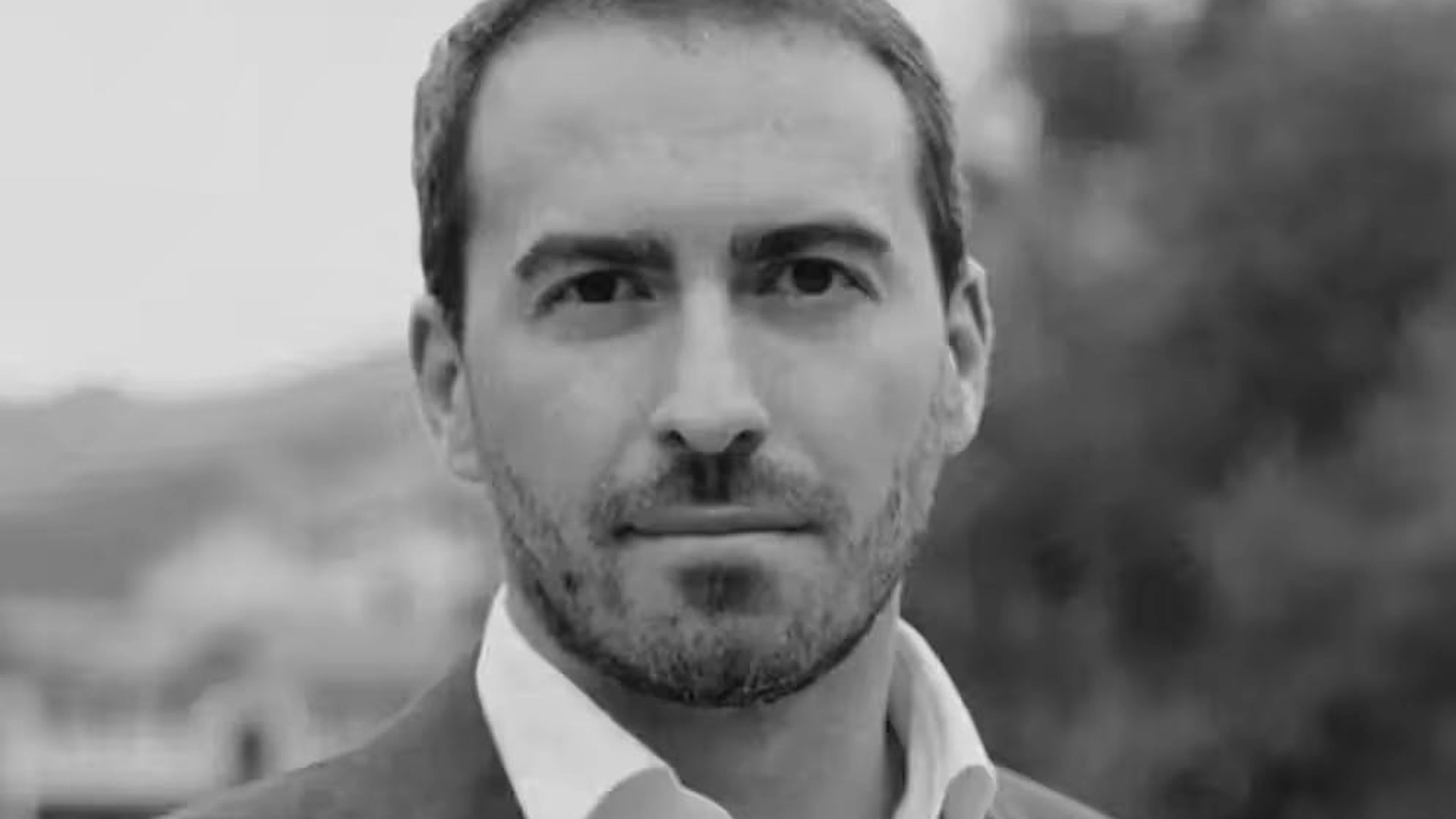 Andrej Krukovski, 37 ans, est officiellement mort d'une chute en randonnée. Il dirigeait un complexe de vacances du groupe Gazprom.