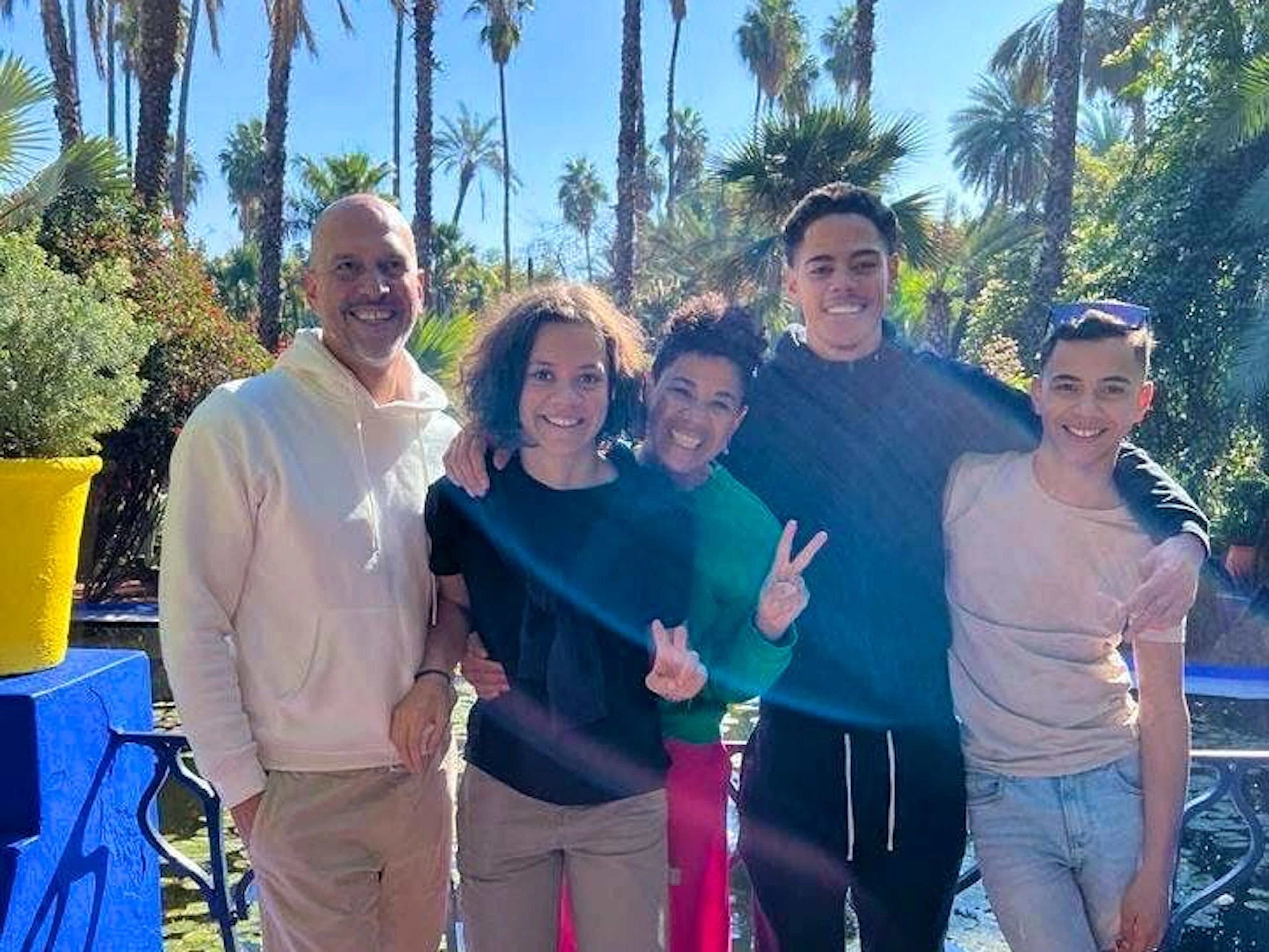 Die brasilianisch-schweizerische Sportfamilie Beney: Papi Nicolas, YB-Supertalent Iman, Mama Cloe, FCB-Shootingstar Roméo und der jüngere Bruder Pablo (v.l.).&nbsp;