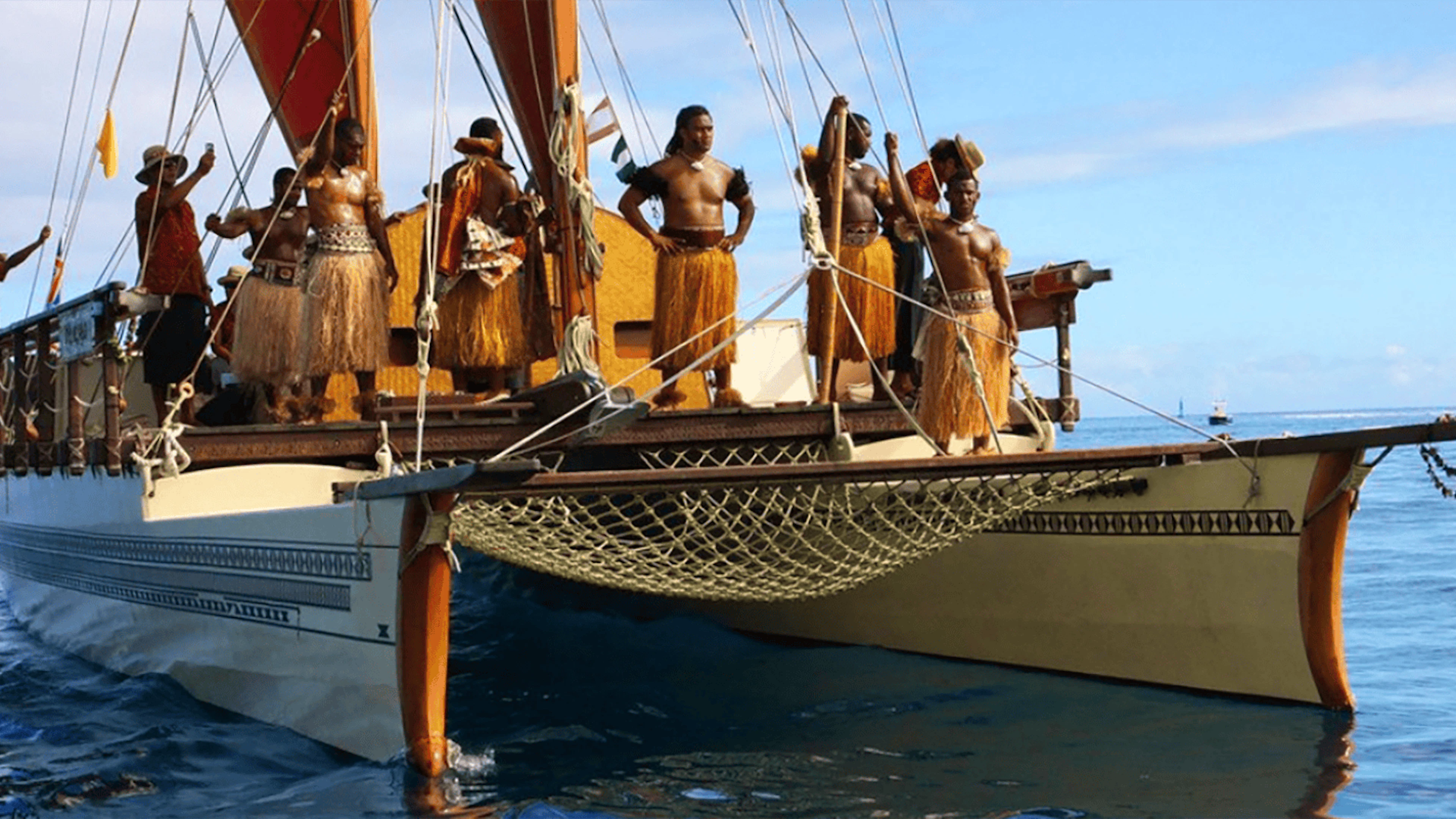 Hansjörg Hinrichs neuestes Projekt: «Uto Ni Yalo», wo die Teilnehmenden mit einem traditionellen Katamaran auf Island-Hopping in Fidschi gehen.&nbsp;
