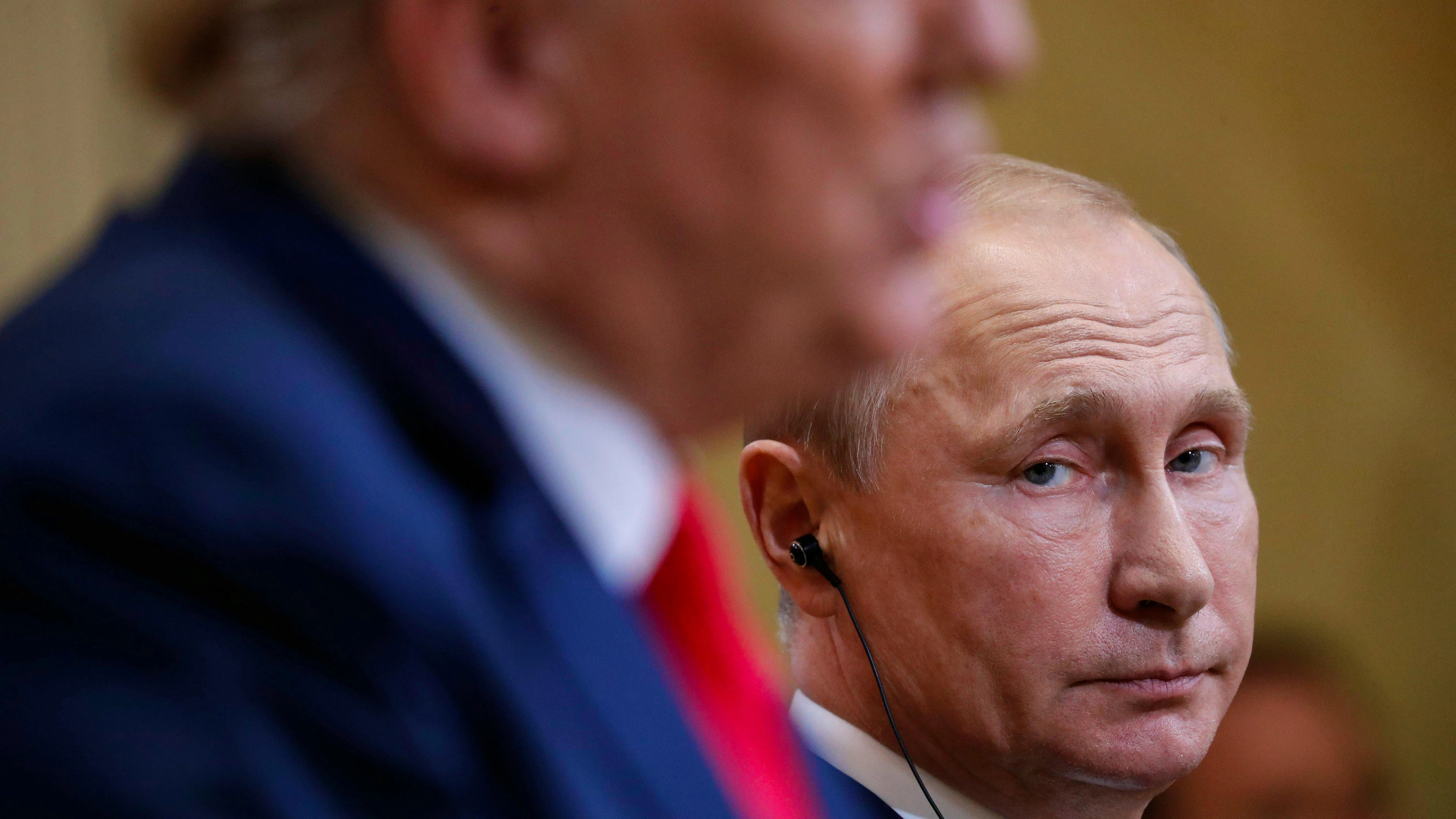 Wladimir Putin hofft auf Donald Trump, ist sich Ulrich Schmid sicher. Das Bild zeigt die beiden Politiker am 16. Juli 2018 bei einem Treffen in Helsinki.