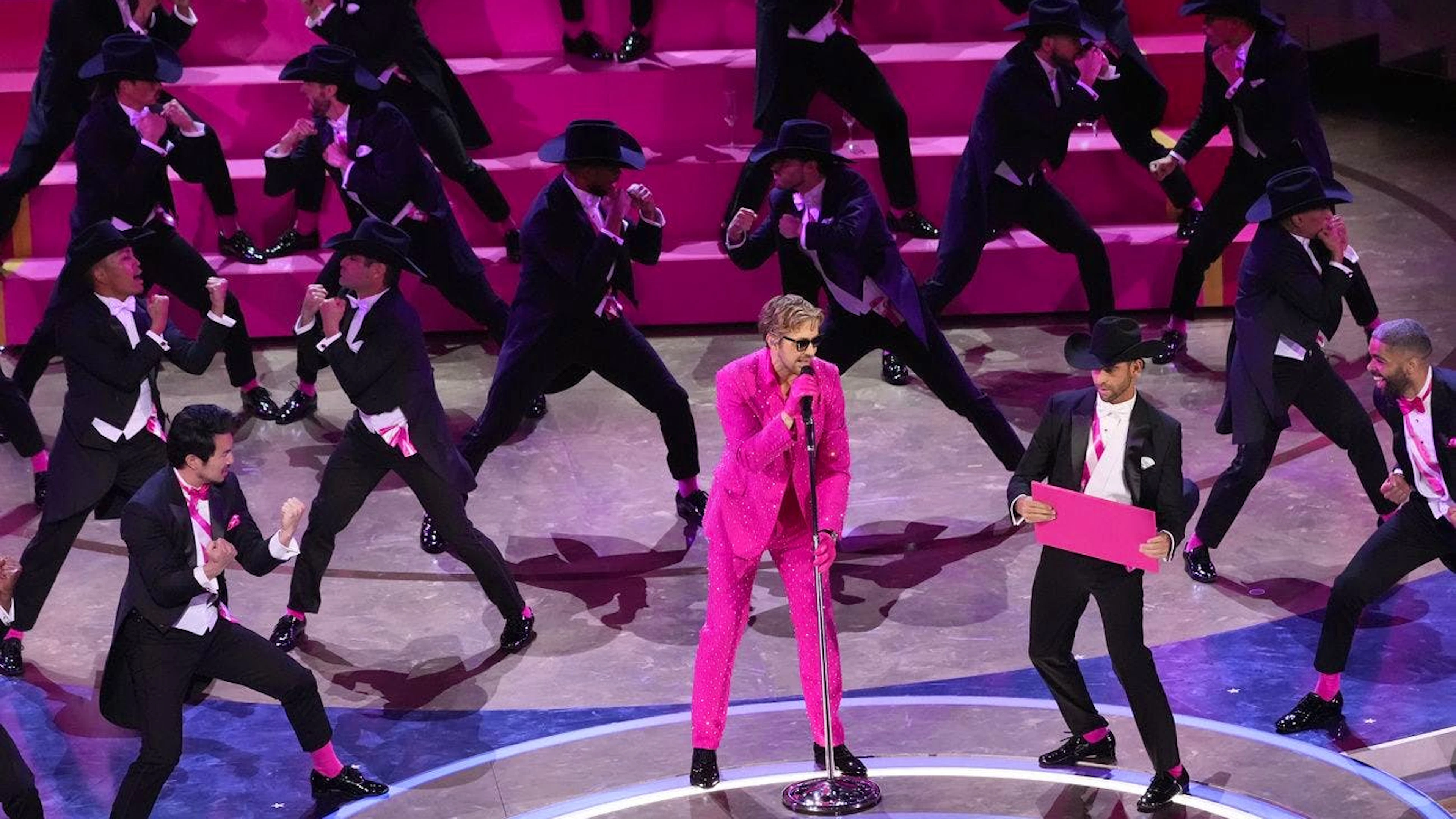 Ryan Gosling singt «I'm Just Ken» aus dem Film «Barbie» an den 96. Oscars.
