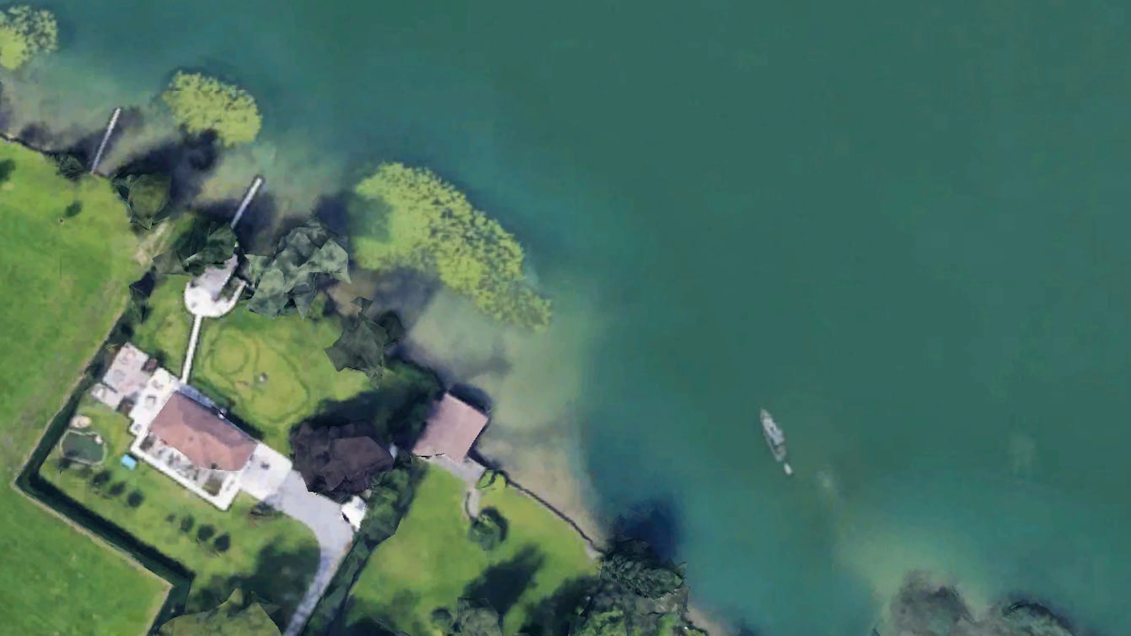 Diese Villa am See in Lachen SZ sorgt derzeit für Diskussionsstoff unter Anwohnern.