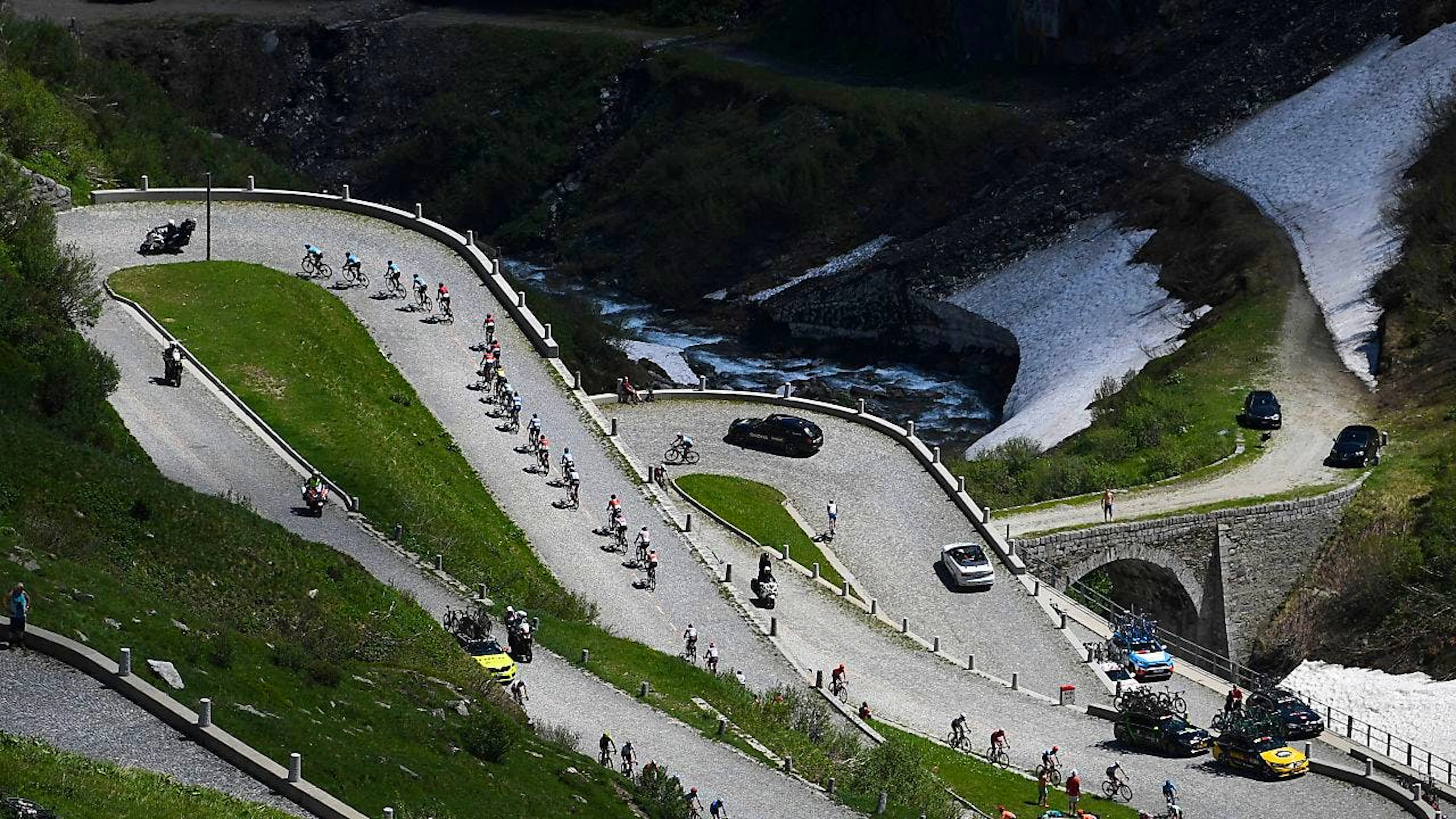 Tour de Suisse mit Etappenankunft auf dem Gotthardpass.