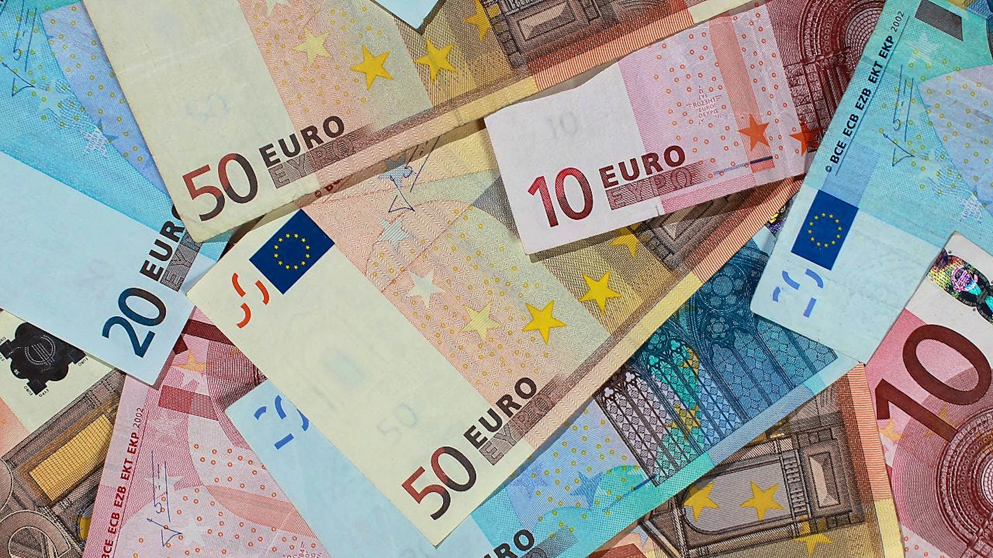 Weiterhin soll der Schuldenstand eines EU-Landes 60 Prozent der Wirtschaftsleistung nicht übersteigen. (Archivbild)