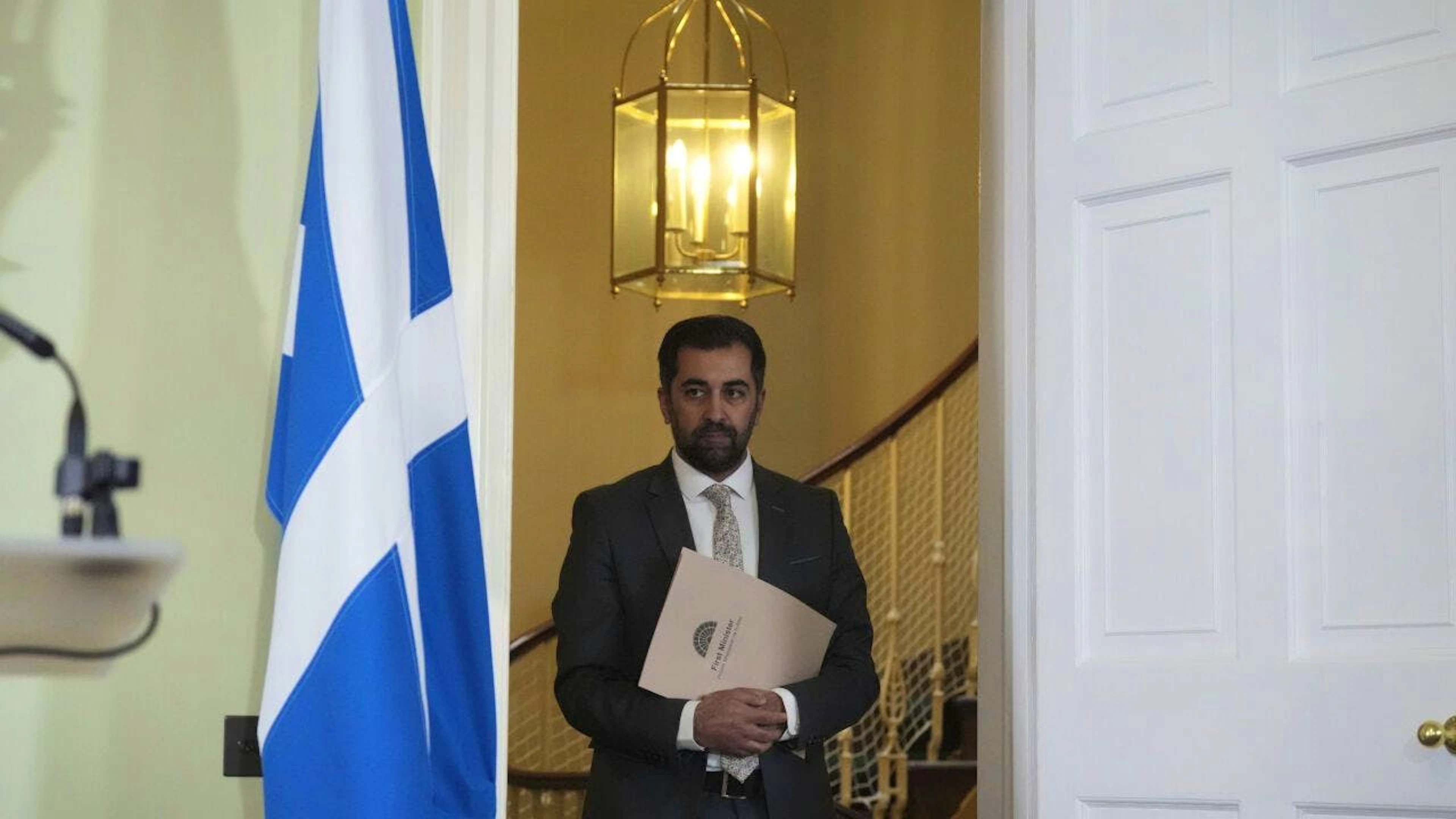Der schottischer Regierungschef Yousaf ist am Montag zurückgetreten.