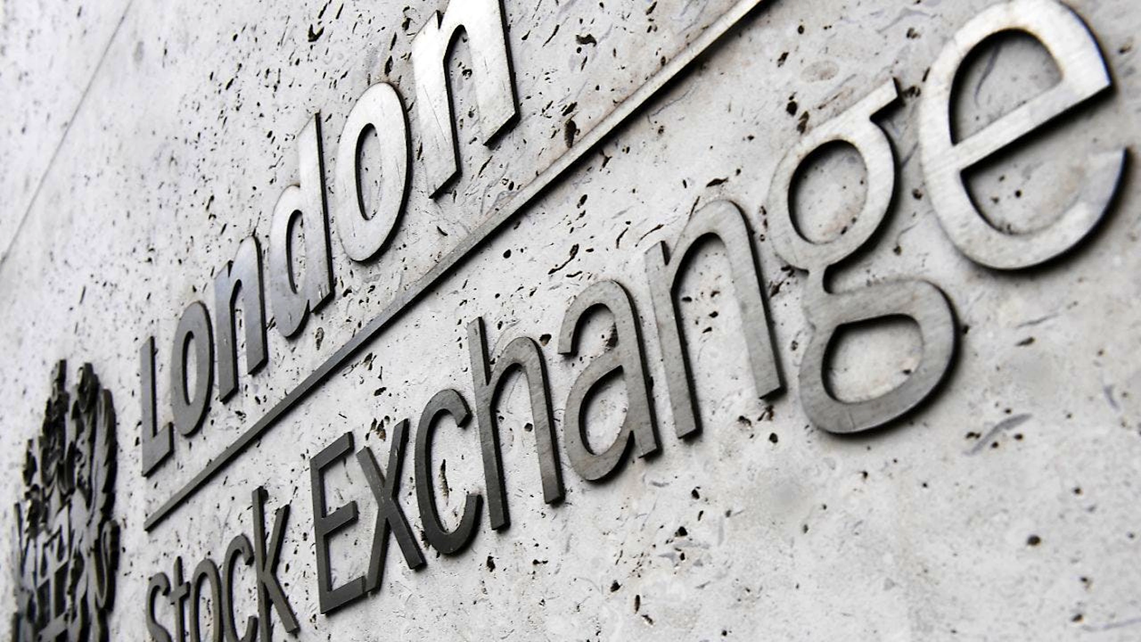In Europa l'unica borsa importante aperta è Londra.