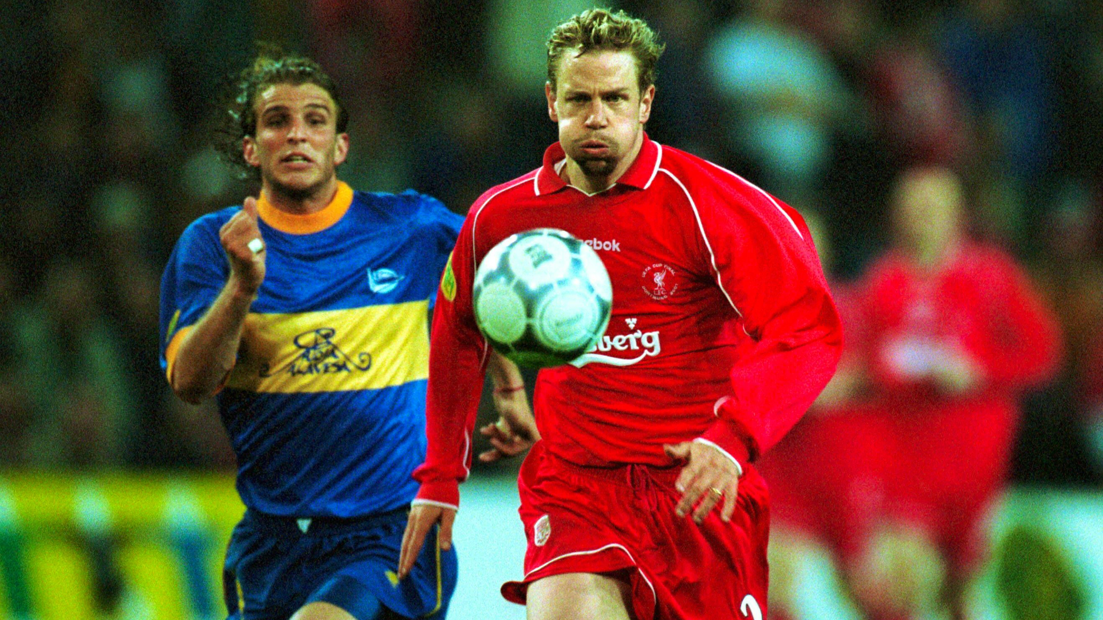 Stéphane Henchoz im UEFA-Cup-Finale 2001.