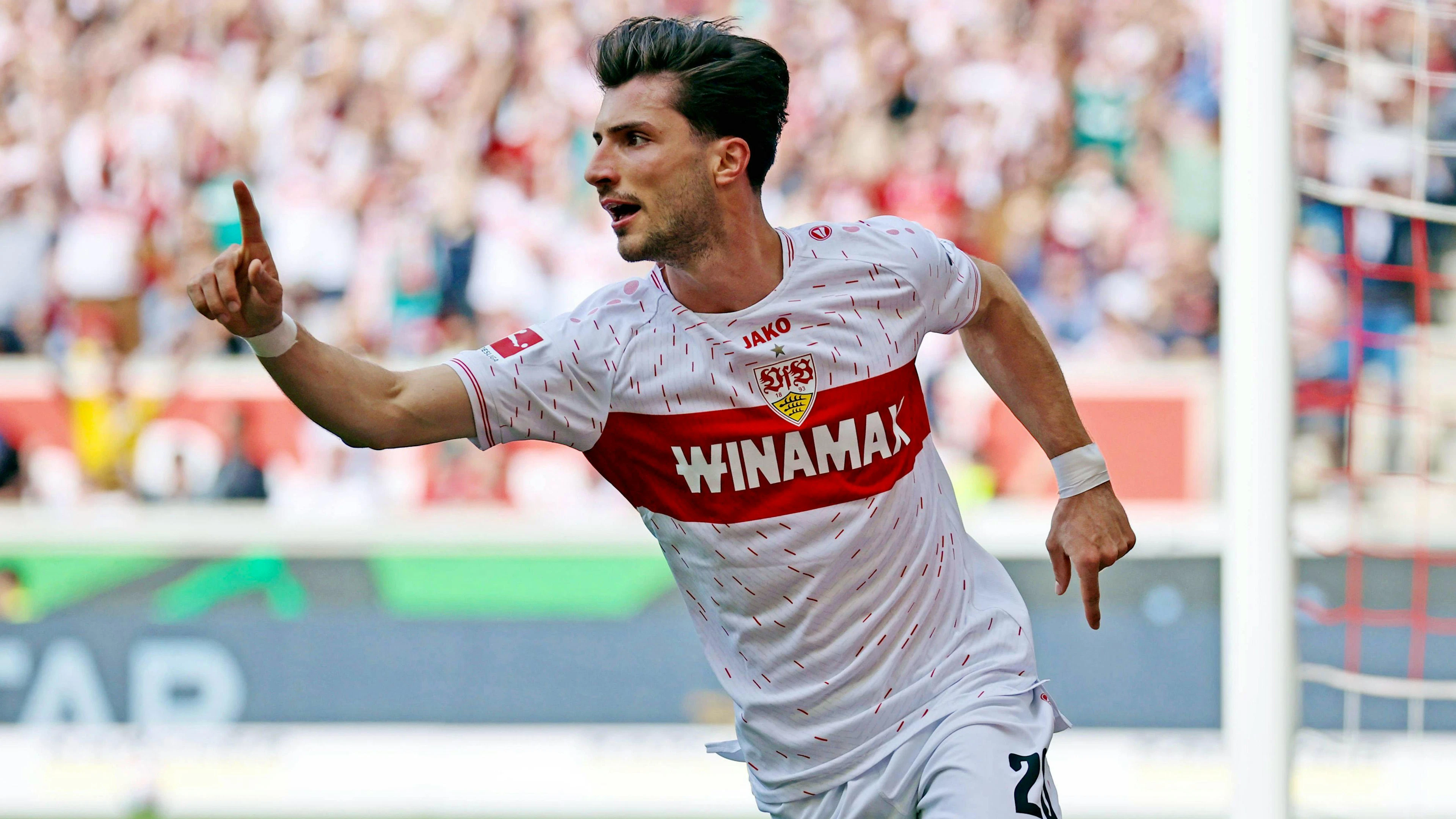 Leonidas Stergiou a réussi à se faire une place en Bundesliga.