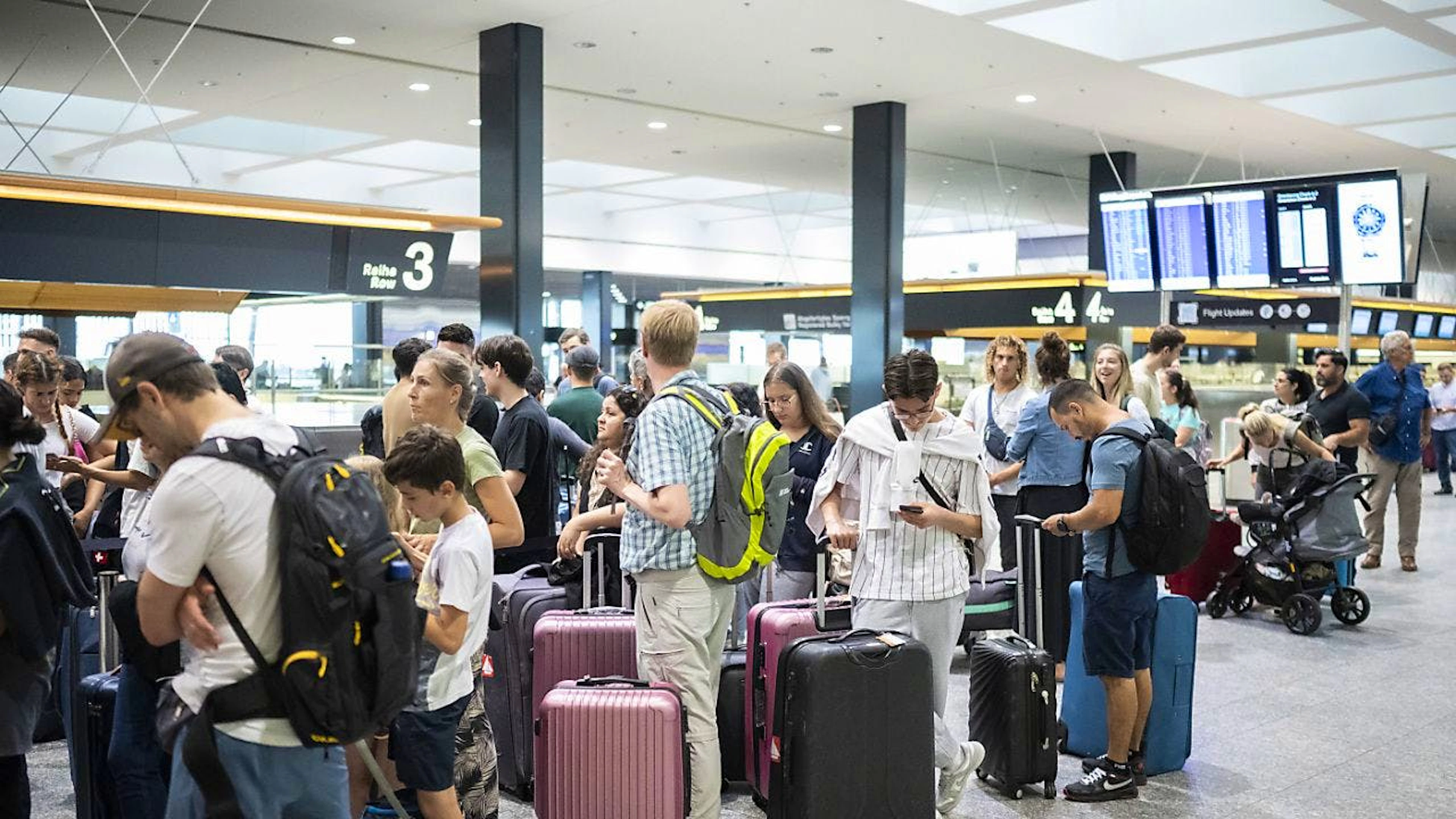 Gli svizzeri sono tornati a viaggiare.