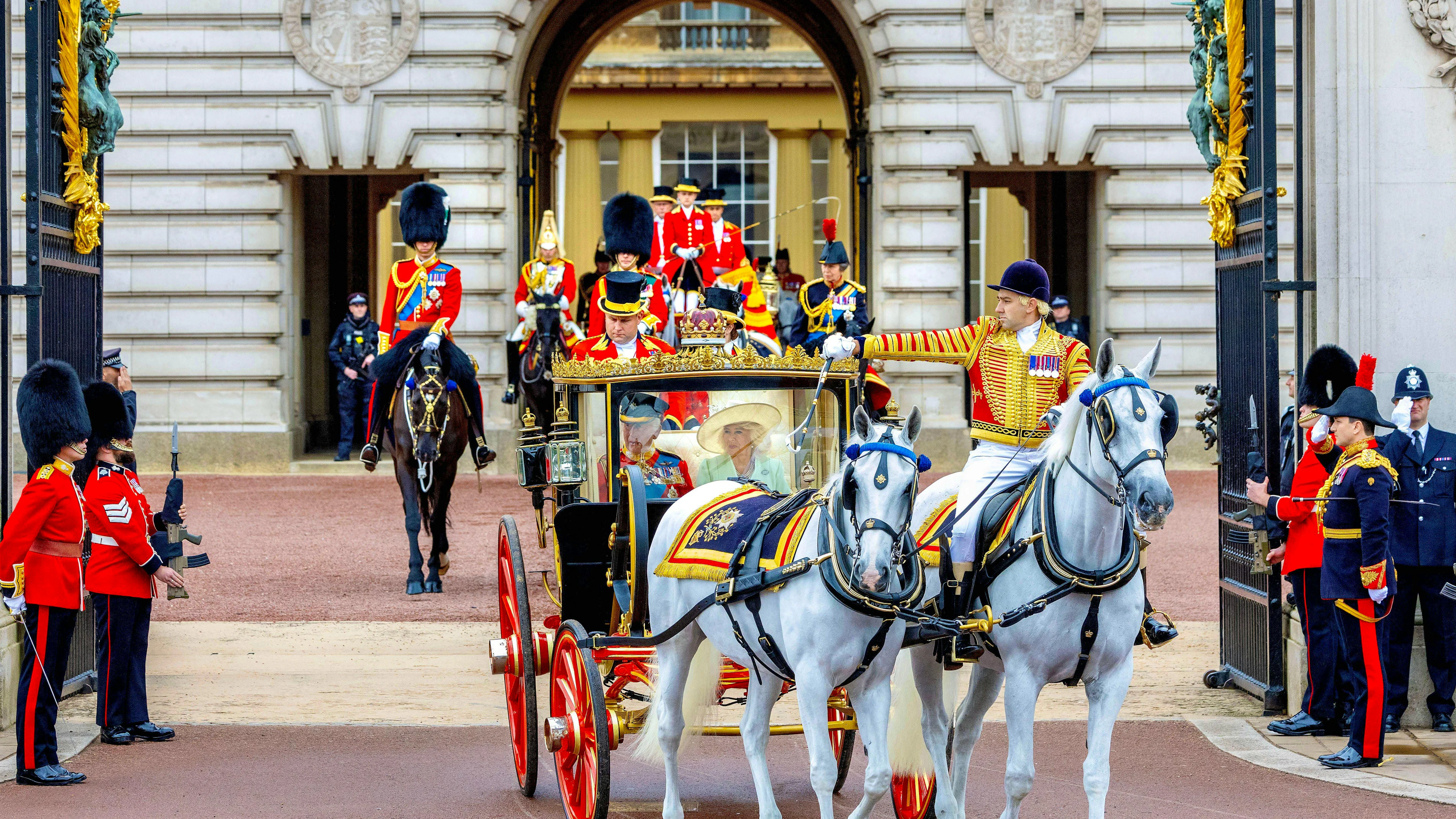 La carrozza reale in tutto il suo splendore.
