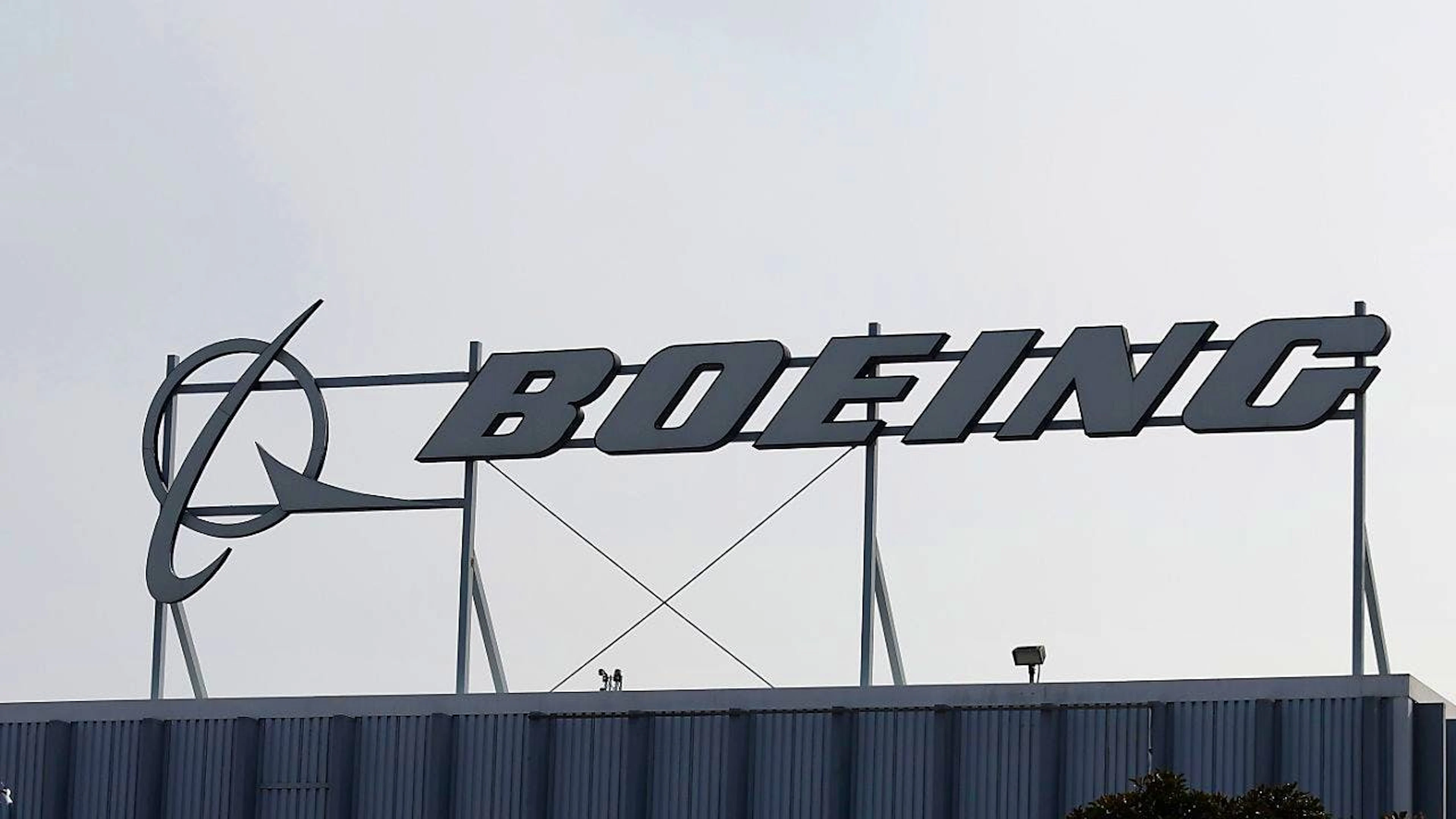 Quest'anno il Boeing 737 Max è di nuovo finito nel mirino della Federal Aviation Administration per un altro incidente a bordo velivolo dell'Alaska Airlines. (Foto simbolica)