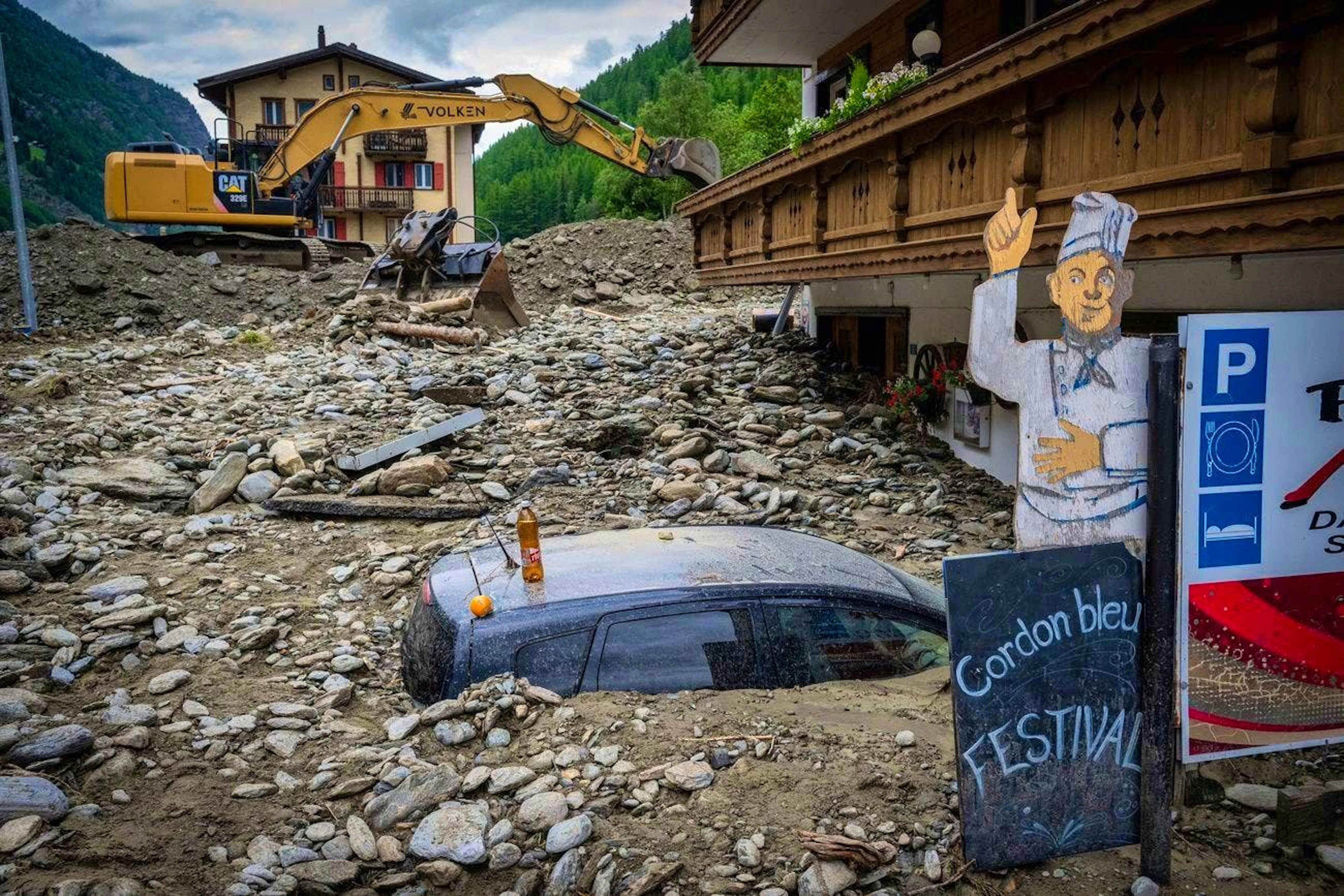 Extreme weather events like the one in Saas-Grund last year will become more frequent and more severe as a result of man-made climate change.
